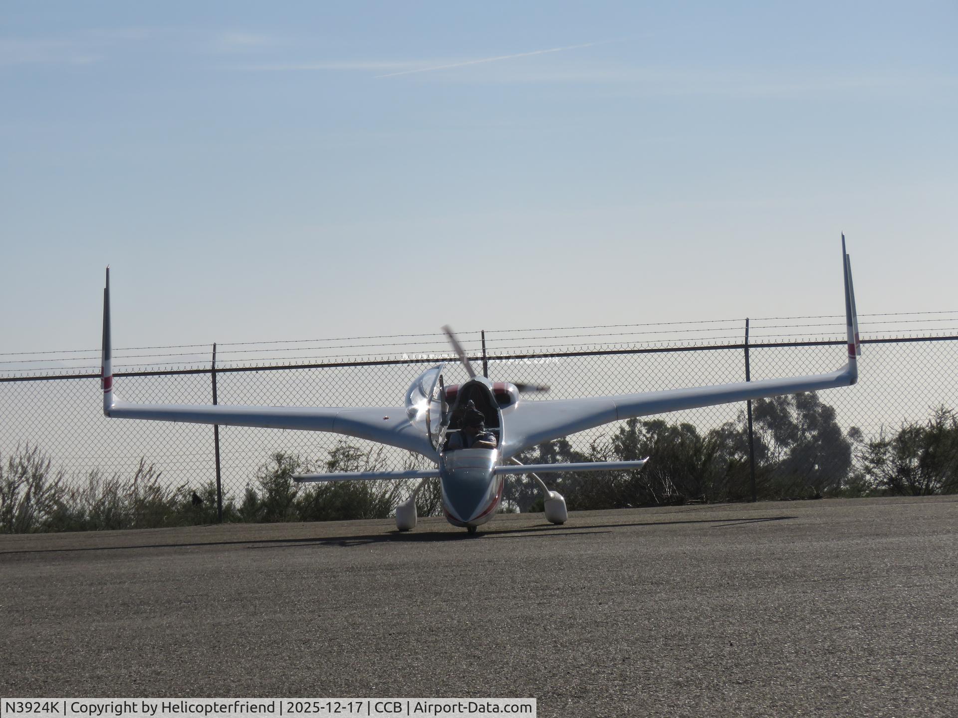 N3924K, 1990 Rutan Long EZ C/N 877, Just started up