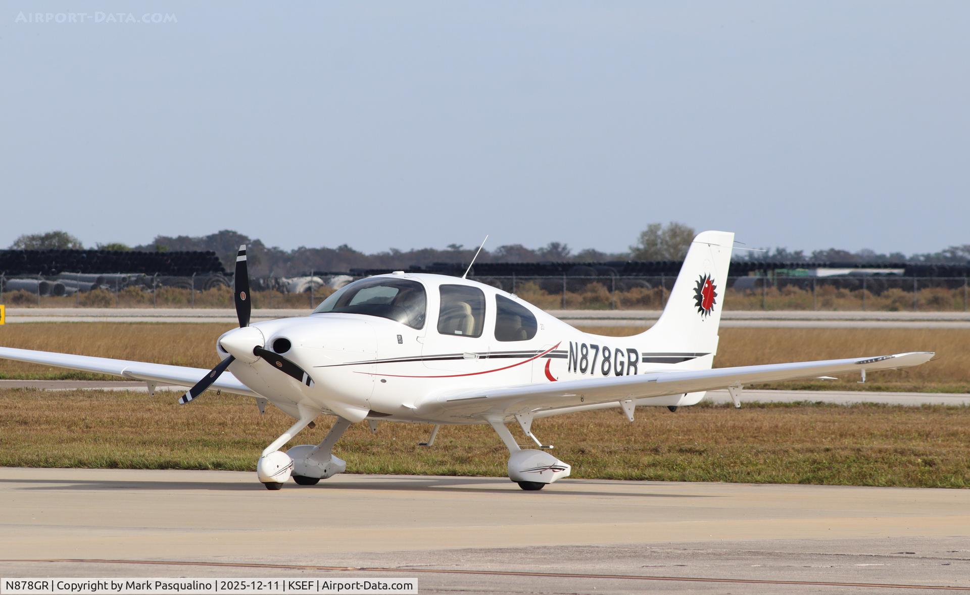 N878GR, 2002 Cirrus SR20 C/N 2467, Cirrus SR20