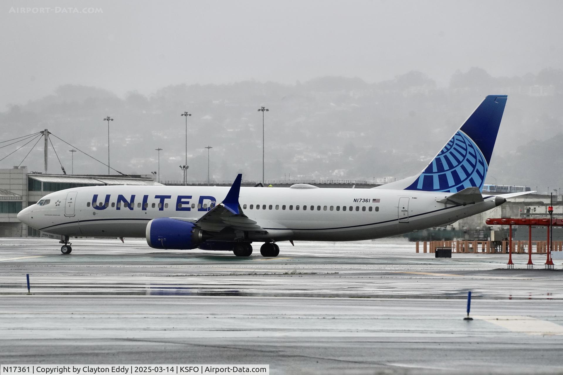 N17361, 2024 Boeing 737 MAX 8 C/N 67632, Runway 10 SFO 2025