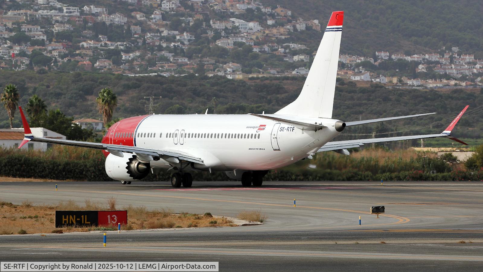 SE-RTF, 2023 Boeing 737-8 Max C/N 66350, at agp