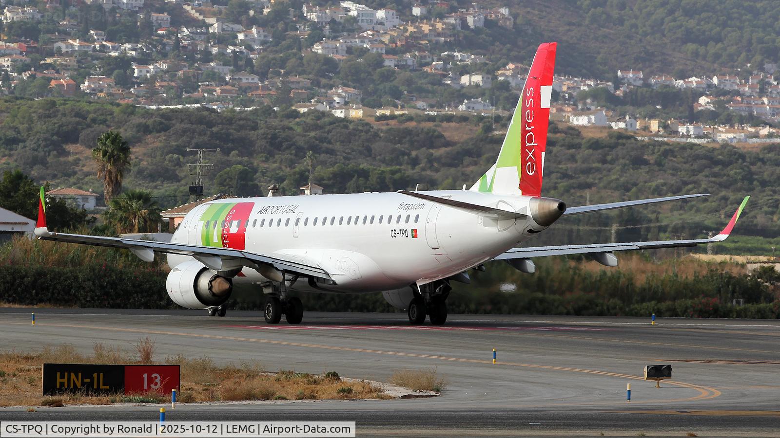CS-TPQ, 2011 Embraer 190LR (ERJ-190-100LR) C/N 19000450, at agp