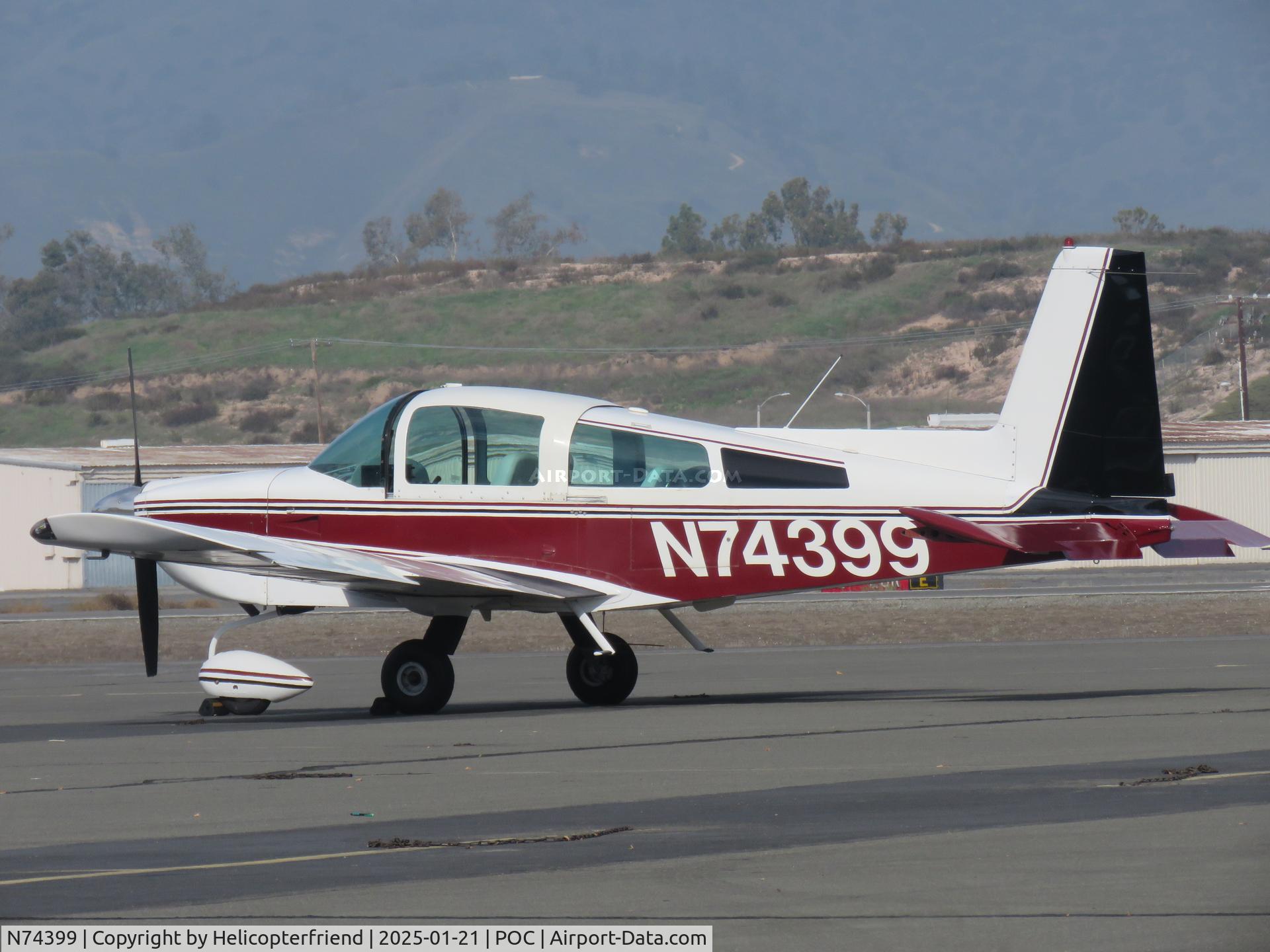 N74399, 1975 Grumman American AA-5B Tiger C/N AA5B-0212, Parked in transit parking