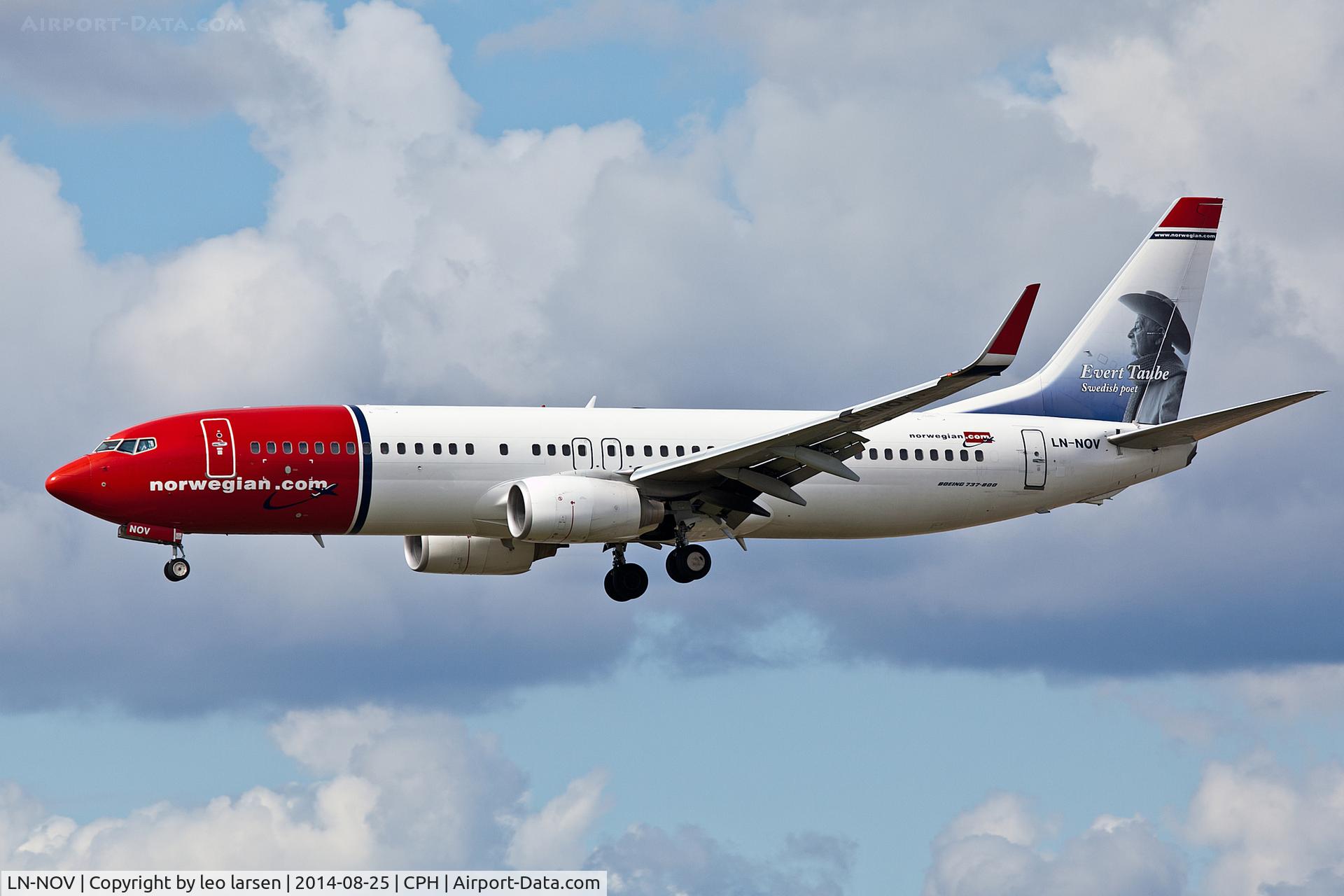 LN-NOV, 2010 Boeing 737-8FZ C/N 31713, Copenhagen 25.8.2014