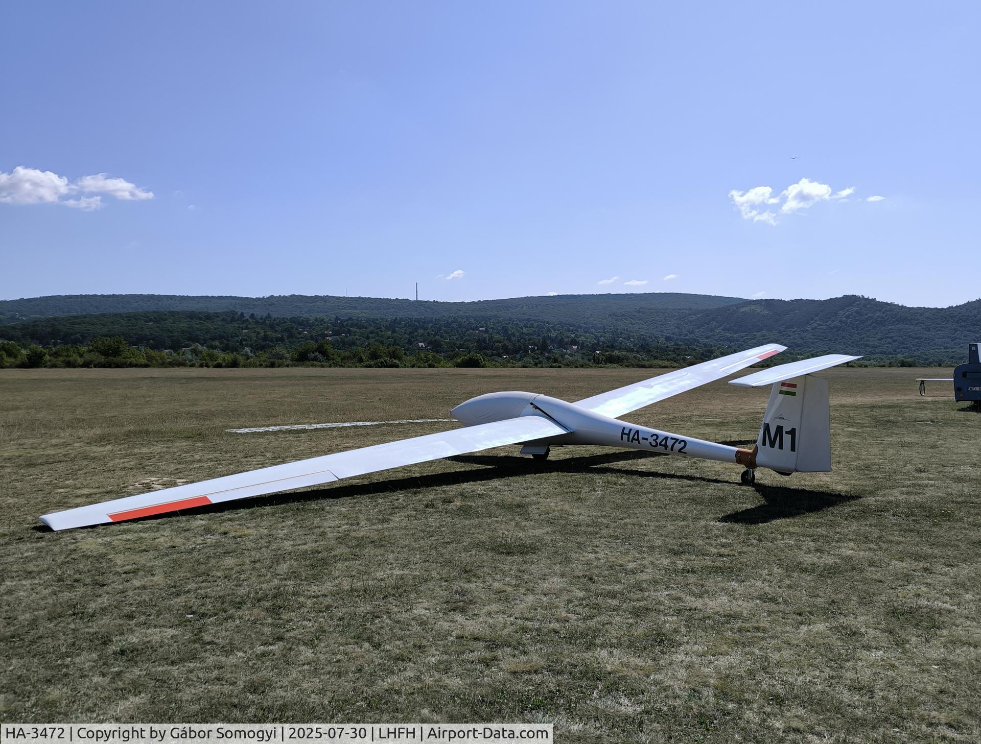 HA-3472, 1978 Grob G-102 Astir CS77 Standard C/N 1751, Ready for the day's task, LHFH