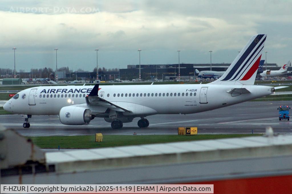 F-HZUR, 2022 Airbus A220-371 C/N 55198, Taxiing