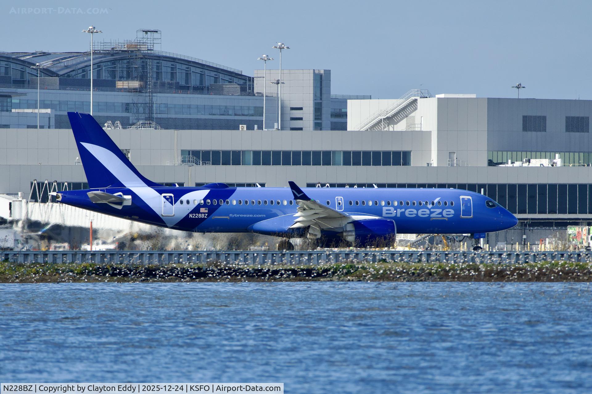 N228BZ, 2023 Airbus A220-300 C/N 55241, SFO 2025