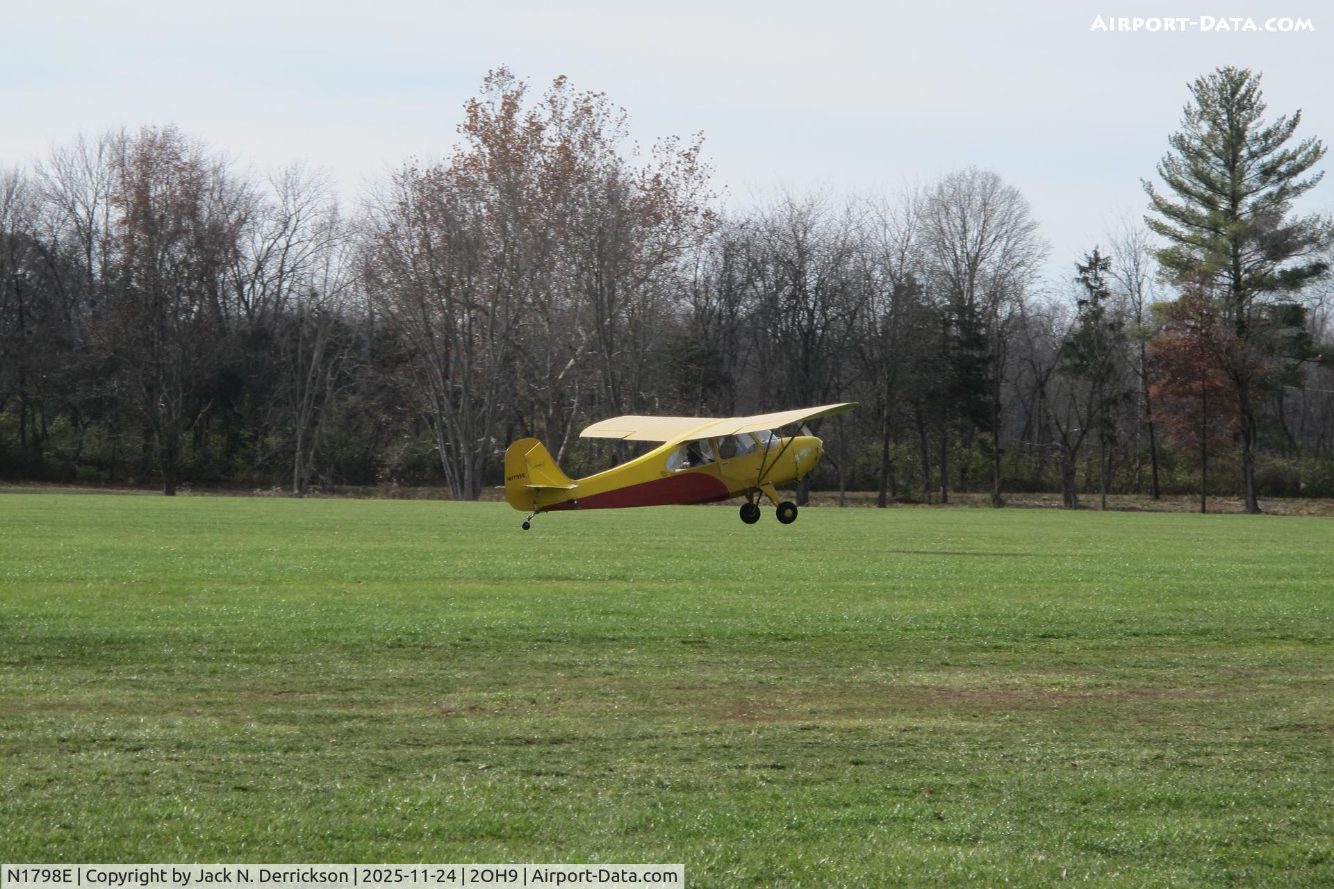 N1798E, 1946 Aeronca 7BCM C/N 7AC-5365, Champ