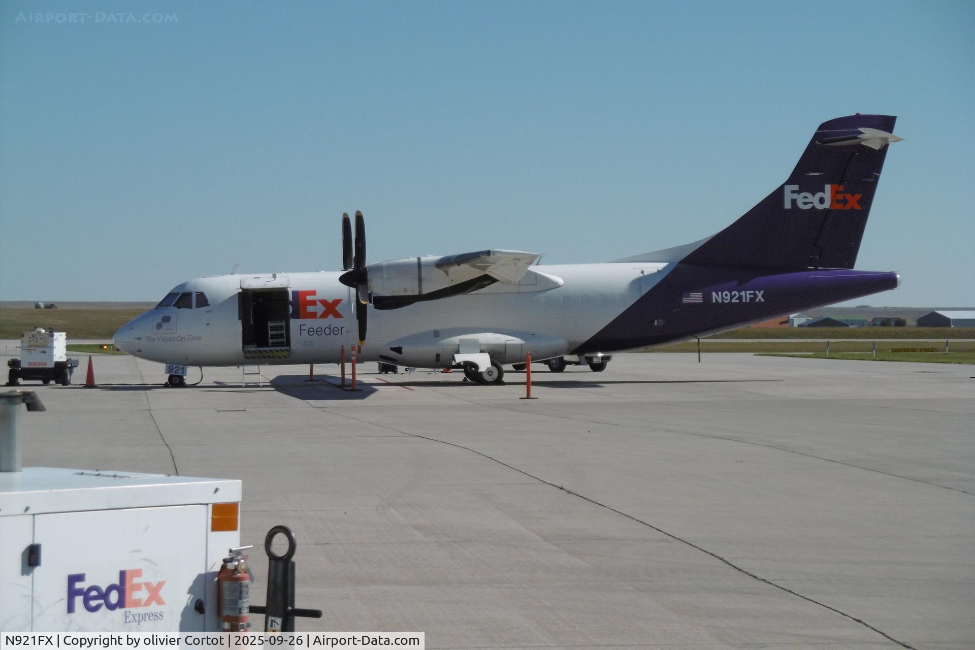 N921FX, 1992 ATR 42-300 C/N 319, sept 2025