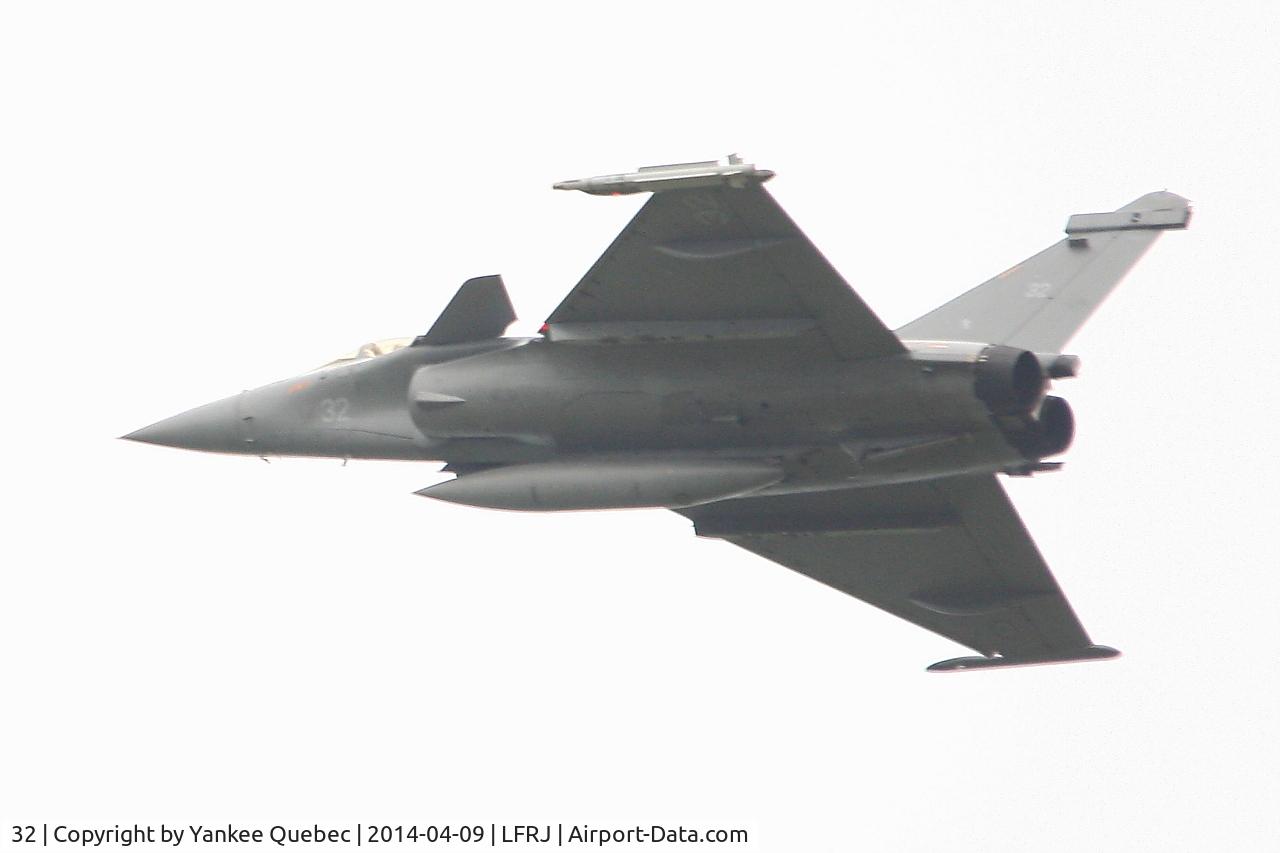 32, Dassault Rafale M C/N 32, Dassault Rafale M, Landivisiau Naval Air Base (LFRJ-LDV)