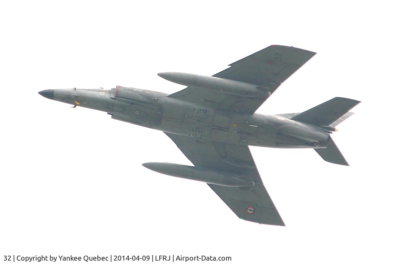 32, Dassault Super Etendard C/N 32, Dassault Super Etendard MER, Landivisiau Naval Air Base (LFRJ-LDV)