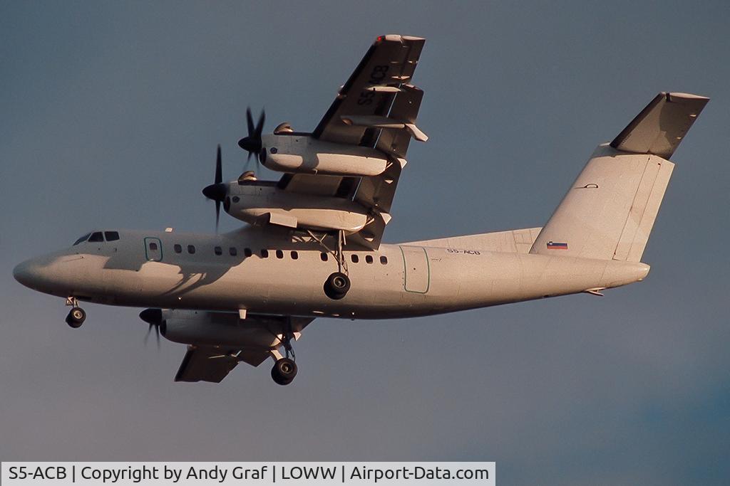 S5-ACB, 1982 deHavilland Canada DHC-7-102 C/N 092, Adria Airways DHC7