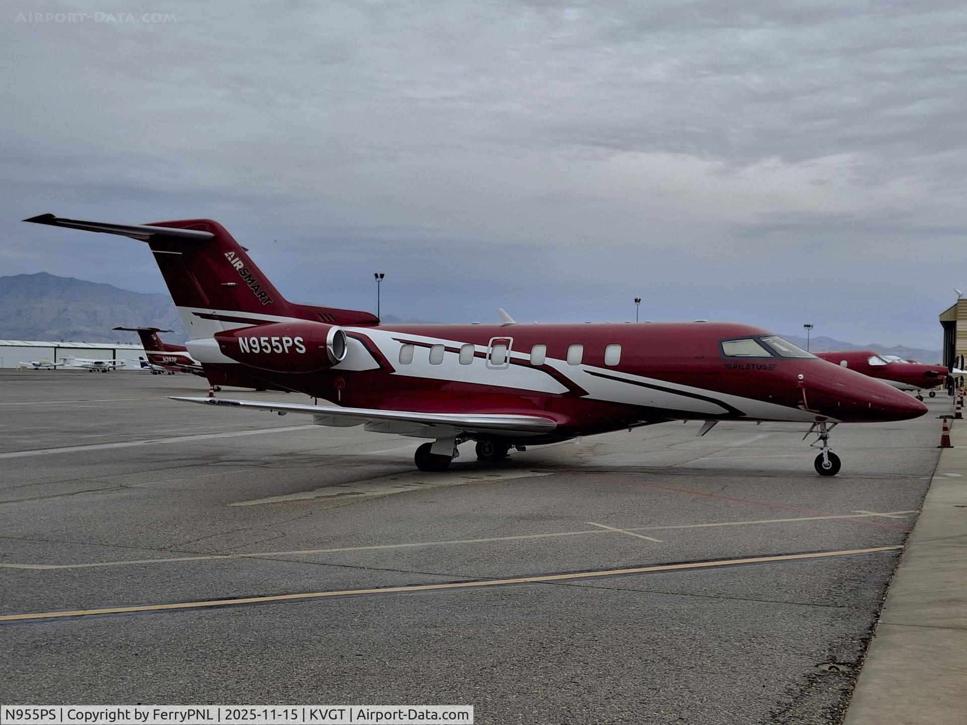 N955PS, 2018 Pilatus PC-24 C/N 115, Air Smart PC24 on a rainy day