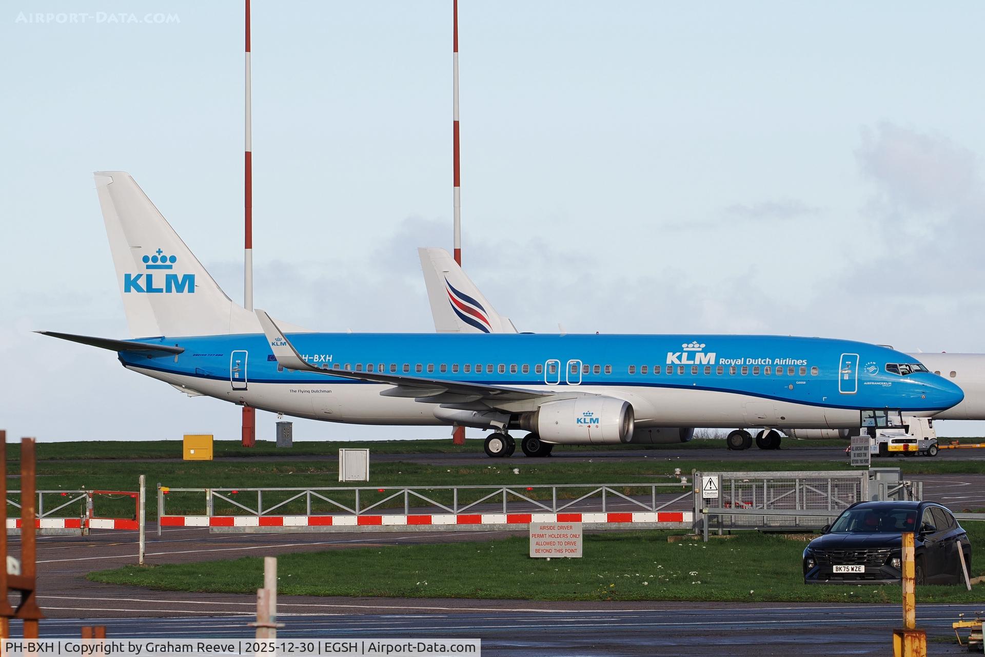 PH-BXH, 2000 Boeing 737-8K2 C/N 29597, Parked at Norwich.