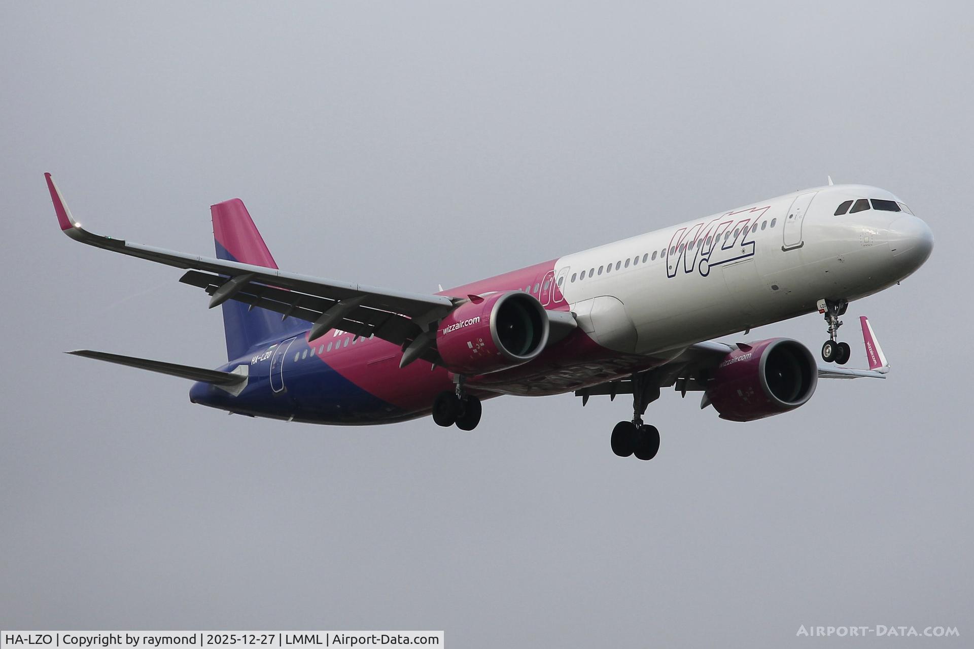 HA-LZO, 2022 Airbus A321-271NX C/N 10843, Wizzair Airbus A321-271NX reg HA-LZO on final approach for RW13 landing in Malta from Budapest.
