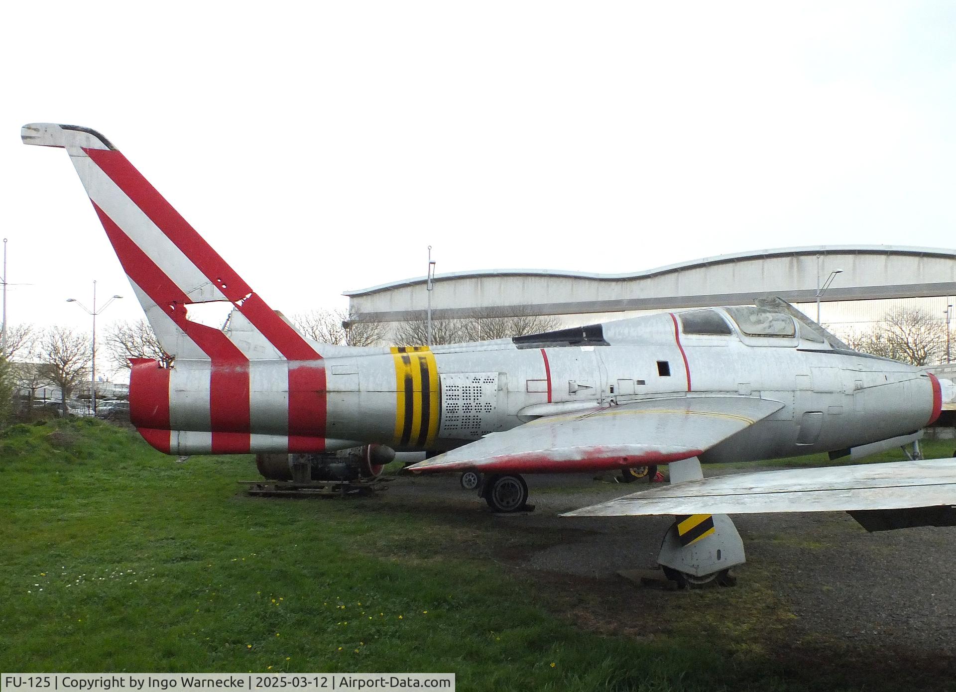 FU-125, Republic F-84F Thunderstreak C/N Not found 53-6760, Republic F-84F Thunderstreak (minus rudder/horizontal tailplanes) at the Ailes Anciennes Toulouse Museum, Blagnac