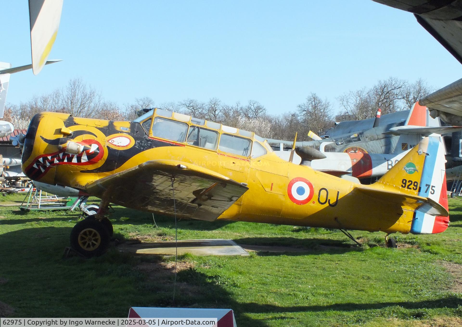 62975, 1950 North American T-6G Texan C/N 168-79, North American T-6G Texan at the Ailes Anciennes Toulouse Museum, Blagnac