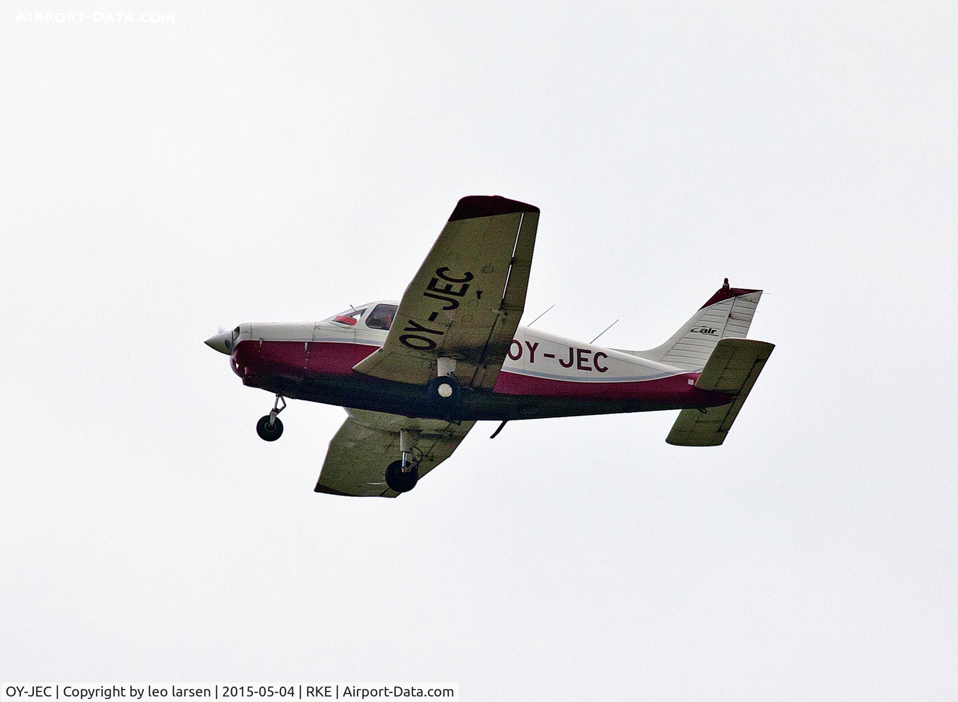 OY-JEC, 1989 Piper PA-28-161 Cadet C/N 2841099, Roskilde 4.5.2015