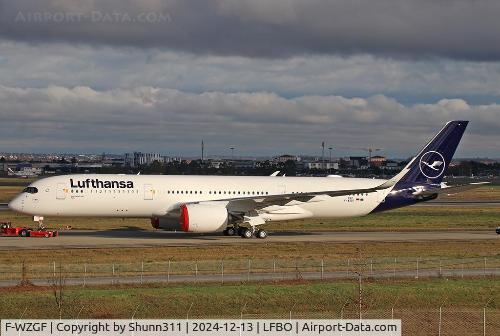 F-WZGF, 2024 Airbus A350-941 C/N 0692, C/n 0692 - To be D-AIXY