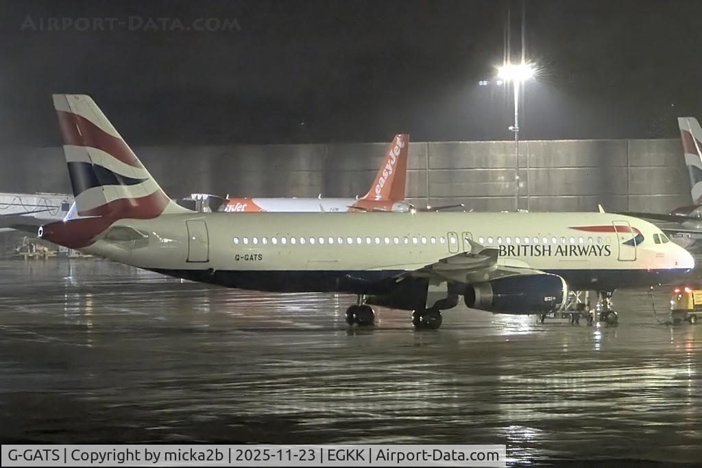 G-GATS, 2002 Airbus A320-214 C/N 1672, Taxiing