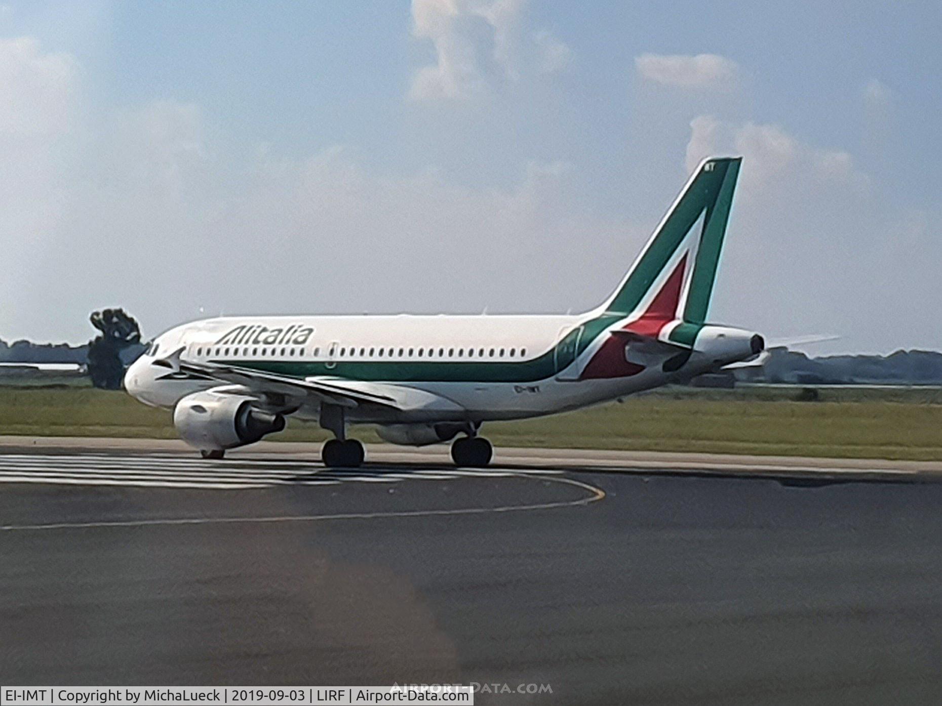 EI-IMT, 2012 Airbus A319-111 C/N 5018, At Fiumicino