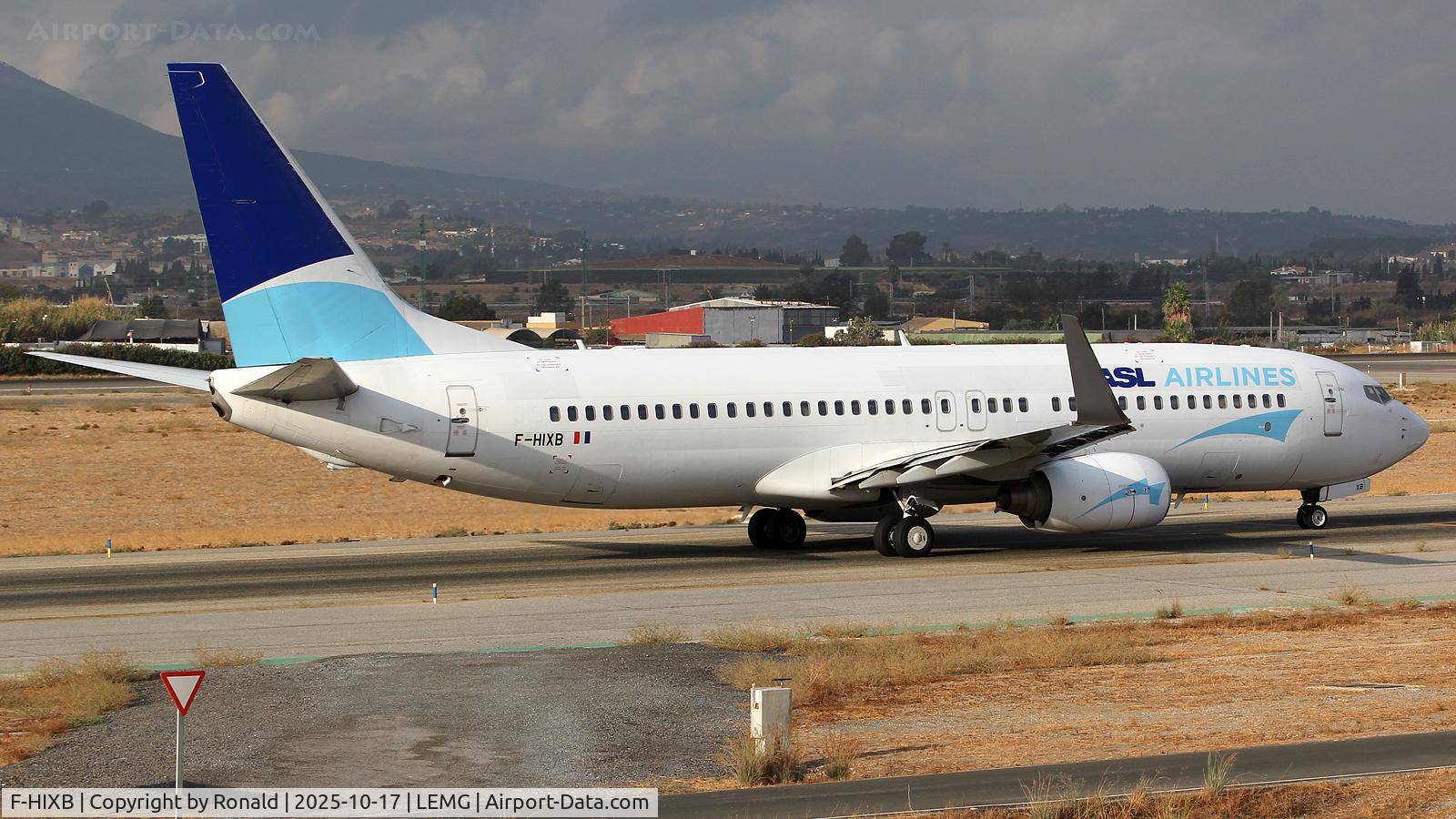 F-HIXB, 2008 Boeing 737-846 C/N 35339, at agp