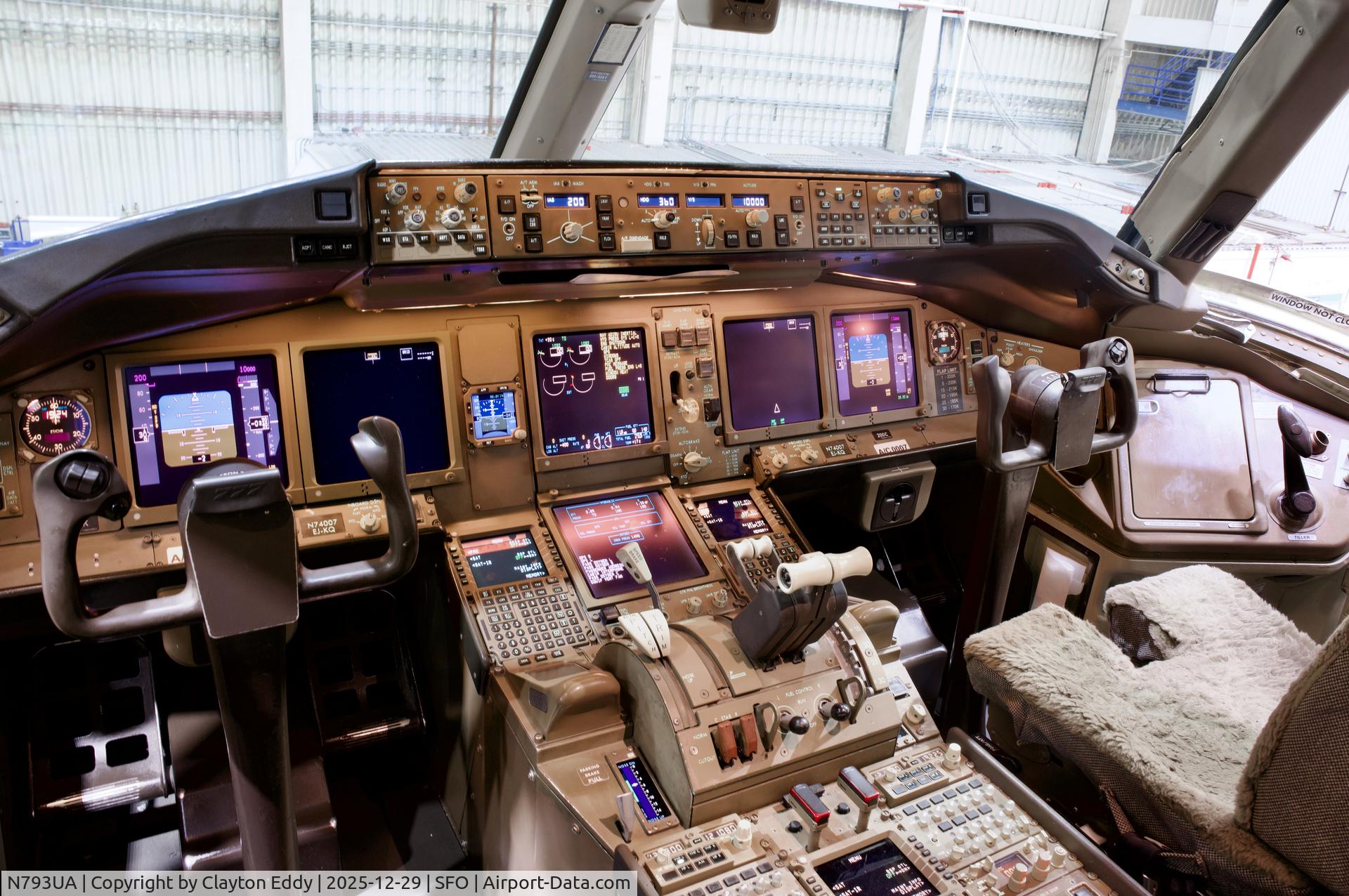 N793UA, 1997 Boeing 777-222 C/N 26946, SFO 2025