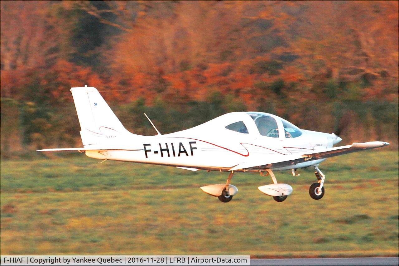 F-HIAF, Tecnam P-2002JF Sierra C/N Not Found F-HIAF, Tecnam P2002 JF, Landing rwy 07R, Brest-Bretagne Airport (LFRB-BES)