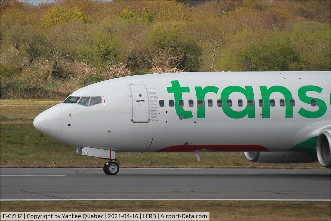 F-GZHZ, 2006 Boeing 737-85P C/N 33977, Boeing 737-85P, Taxiing rwy 07R, Brest-Bretagne airport (LFRB-BES)