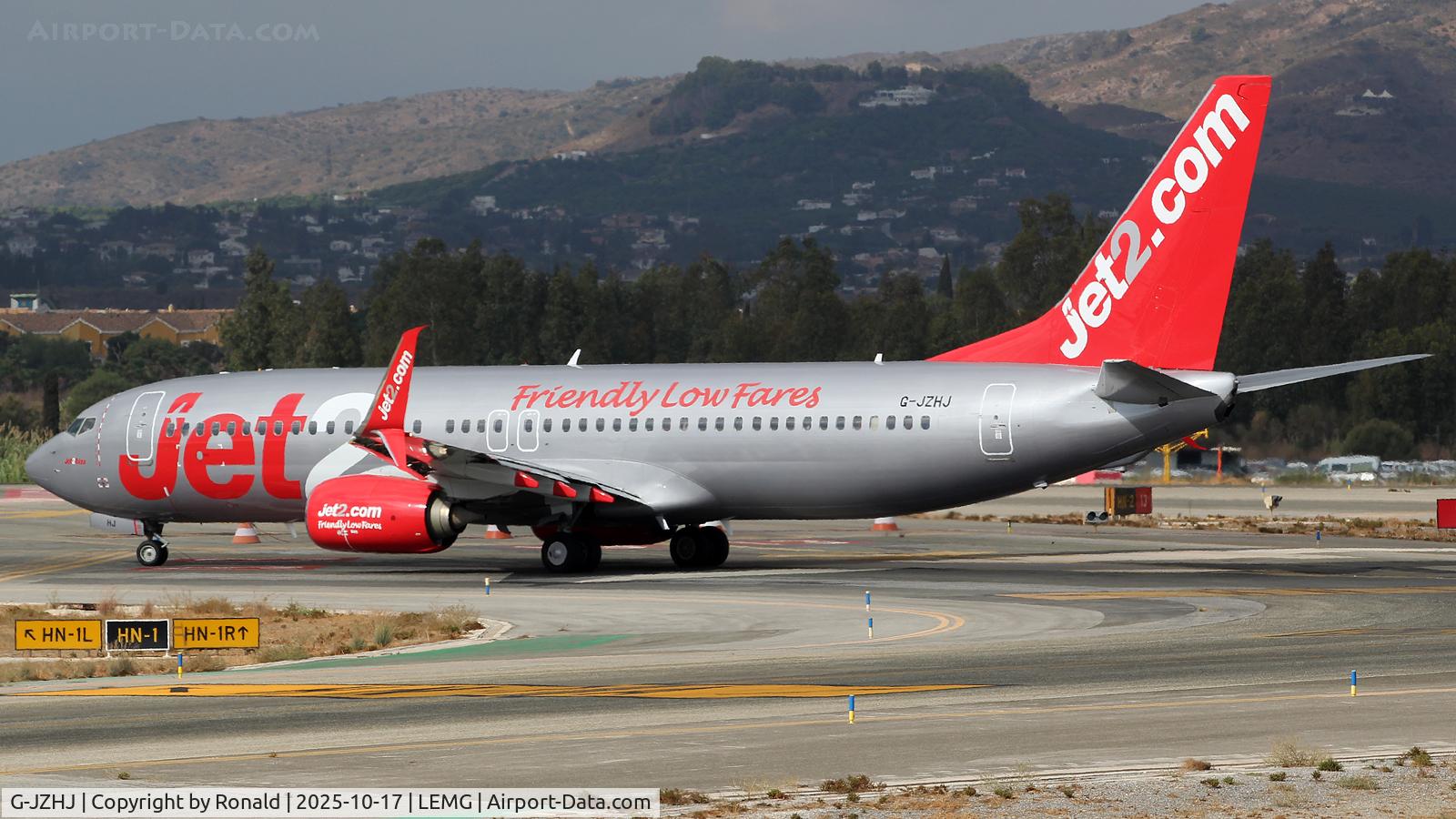 G-JZHJ, 2016 Boeing 737-8MG C/N 63144, at agp