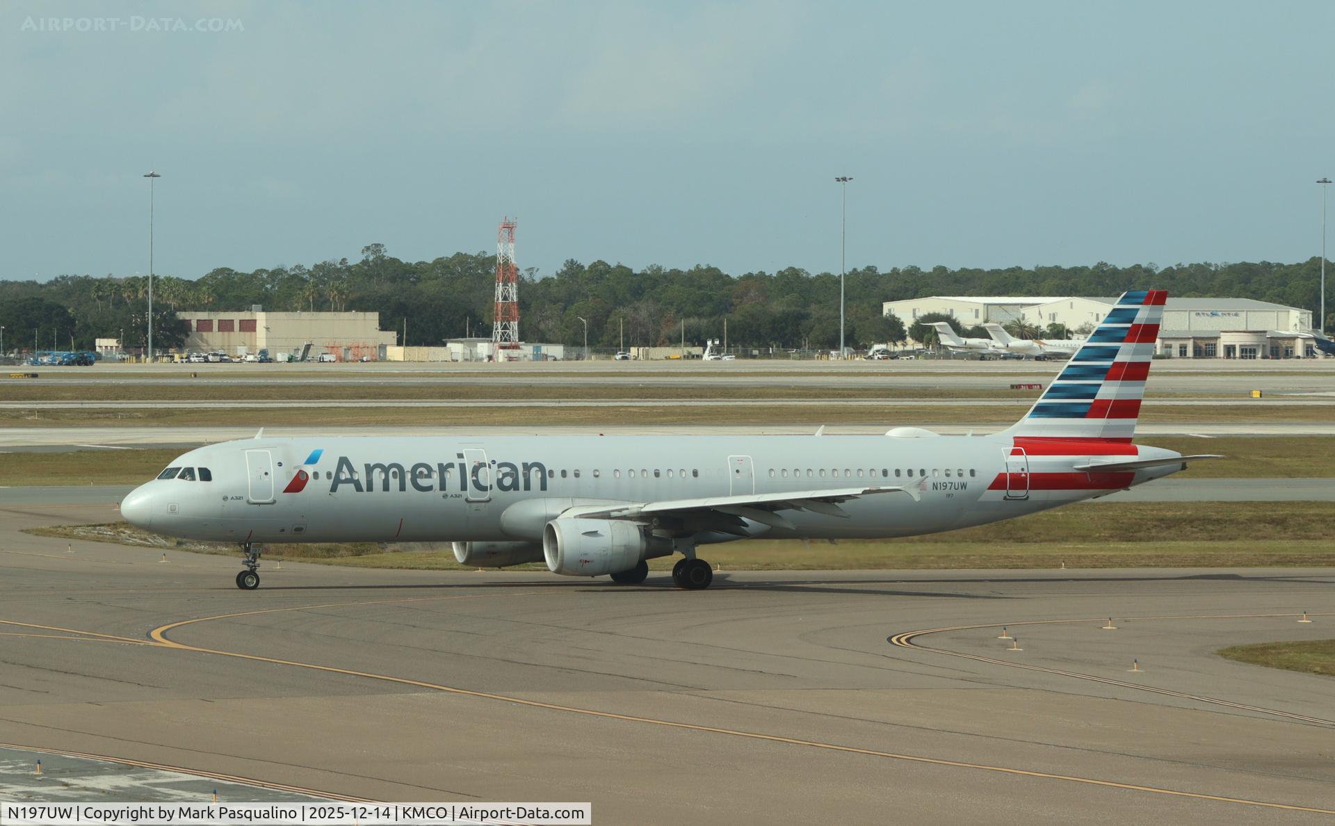 N197UW, 2009 Airbus A321-211 C/N 3928, Airbus A321-211