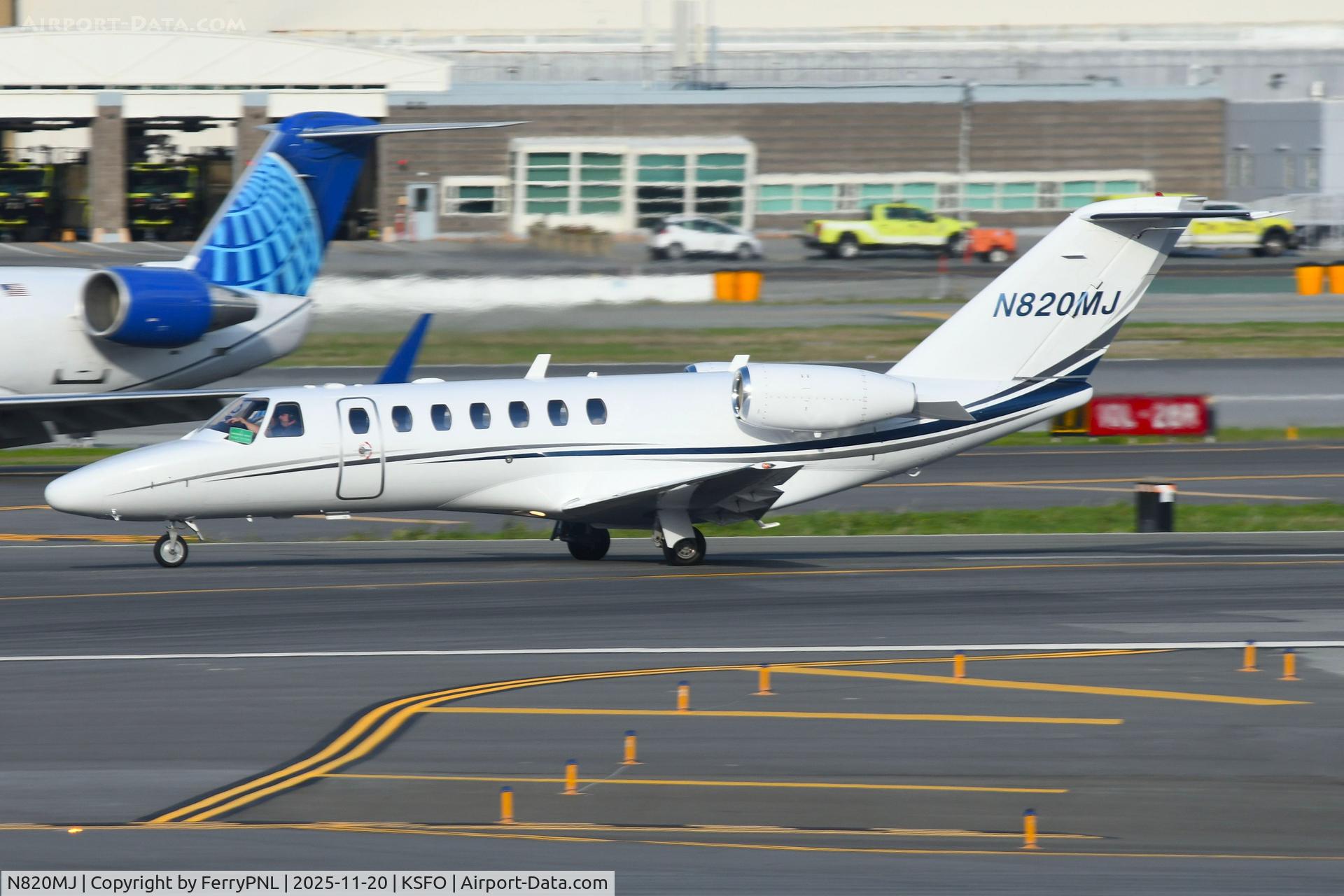 N820MJ, 2005 Cessna 525B CitationJet Cj3 C/N 525B0013, Colvin Transport Ce525B