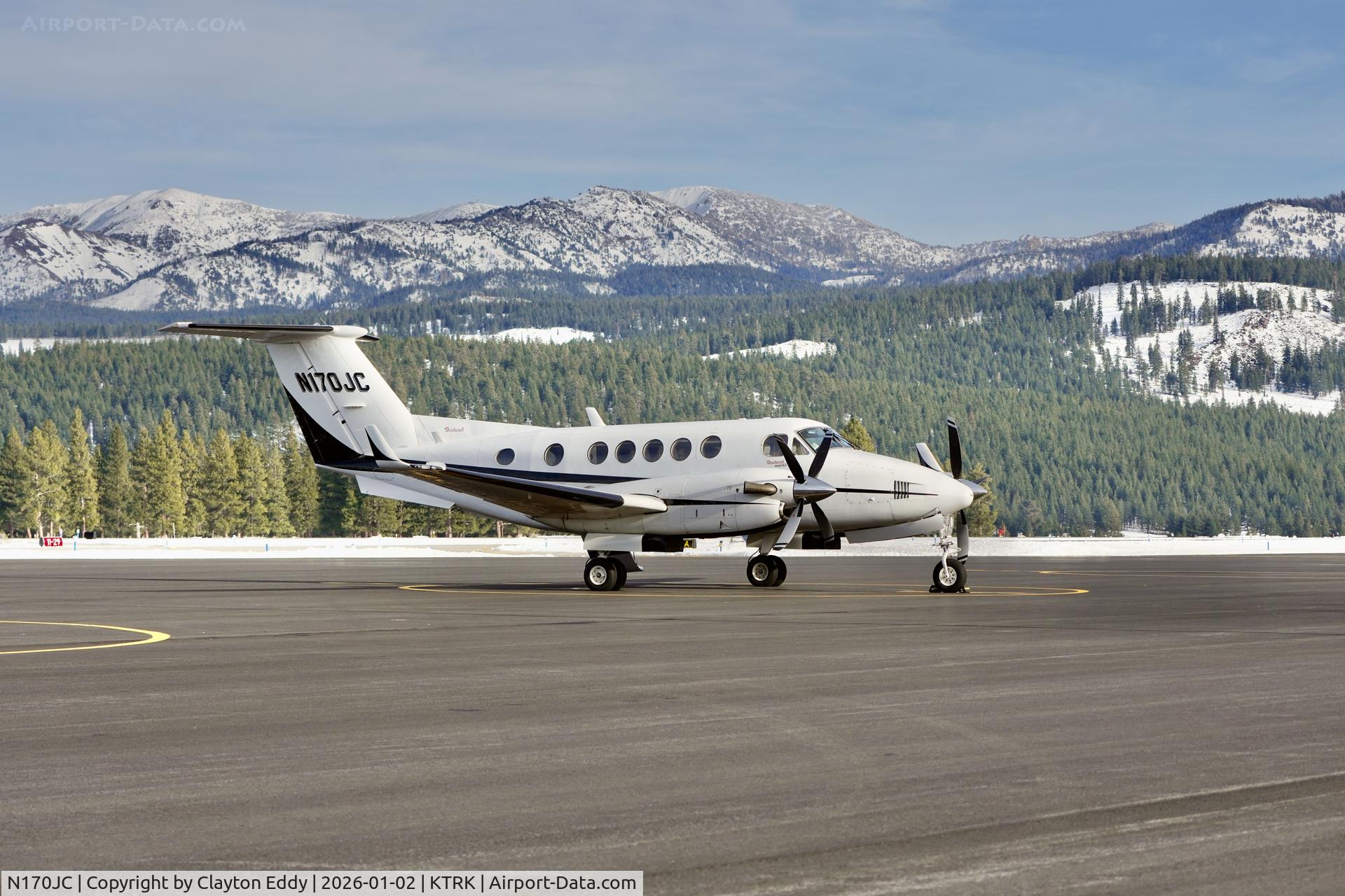 N170JC, 1998 Raytheon B200 King Air C/N BB-1606, Truckee Tahoe airport in California 2026