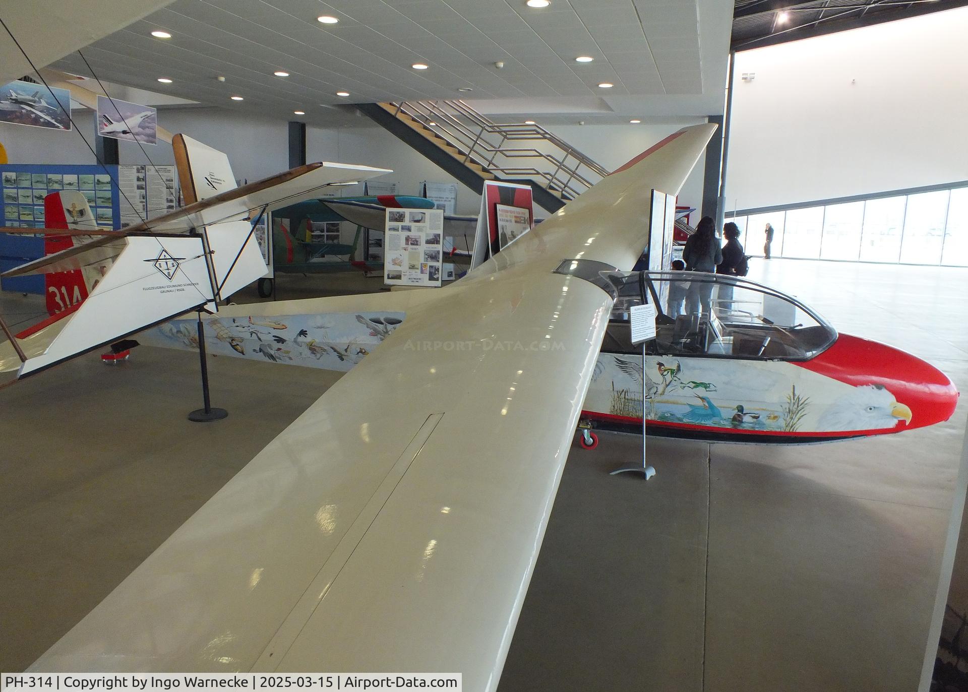 PH-314, Schleicher Ka-7 Rhonadler C/N 7094, Schleicher K 7 Rhönadler at the FPAC (Fundació Parc Aeronàutic de Catalunya) Centre Cultural Aeronàutic, Barcelona El Prat airport