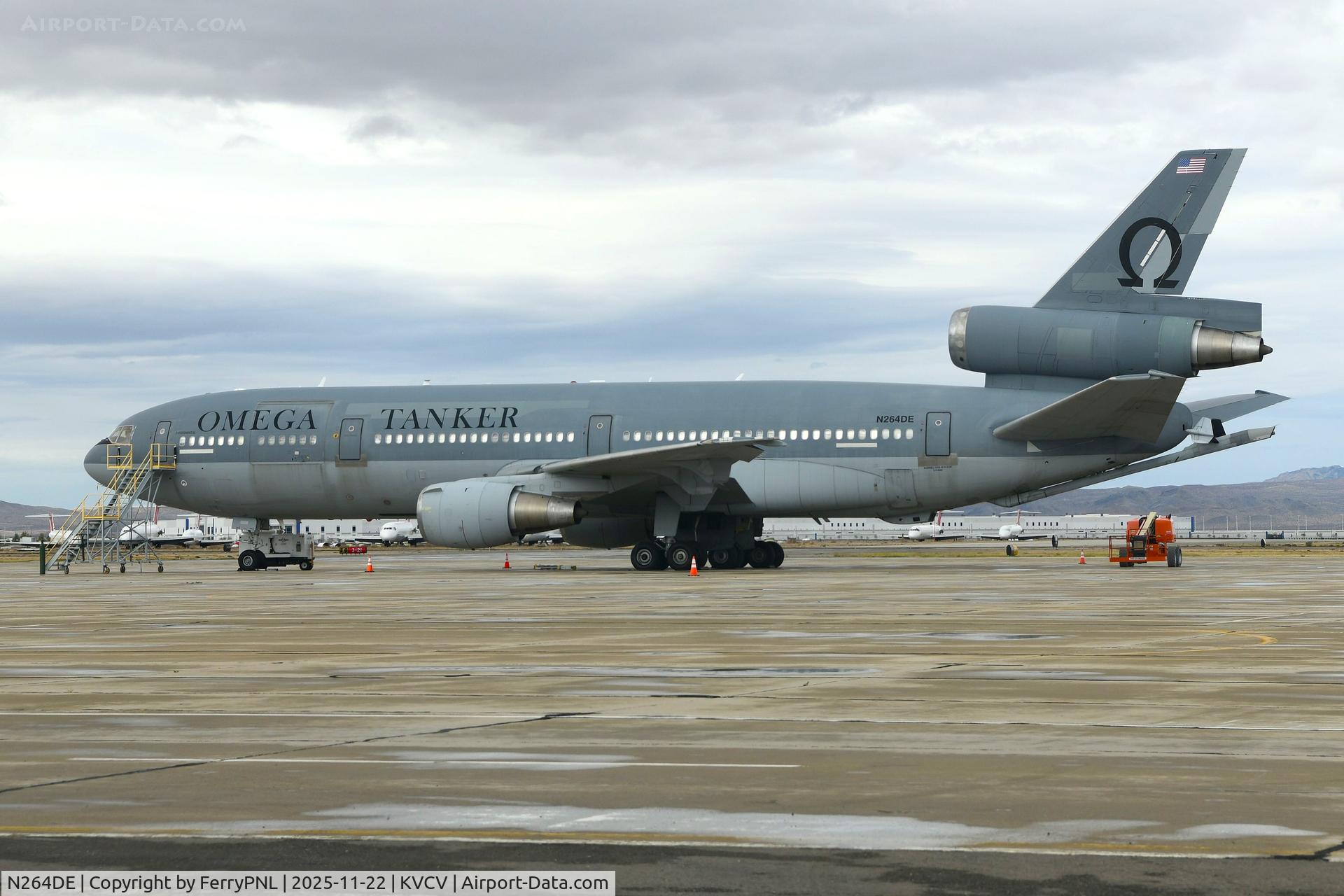 N264DE, 1978 McDonnell Douglas KDC-10-30CF C/N 46985, Former PH-MBT and T-264, Omega Air Services tanker parked at VCV.