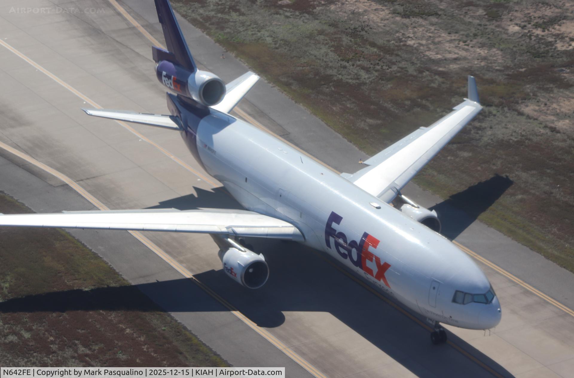 N642FE, 1992 McDonnell Douglas MD-11F C/N 48485, McDonnell Douglas MD-11F