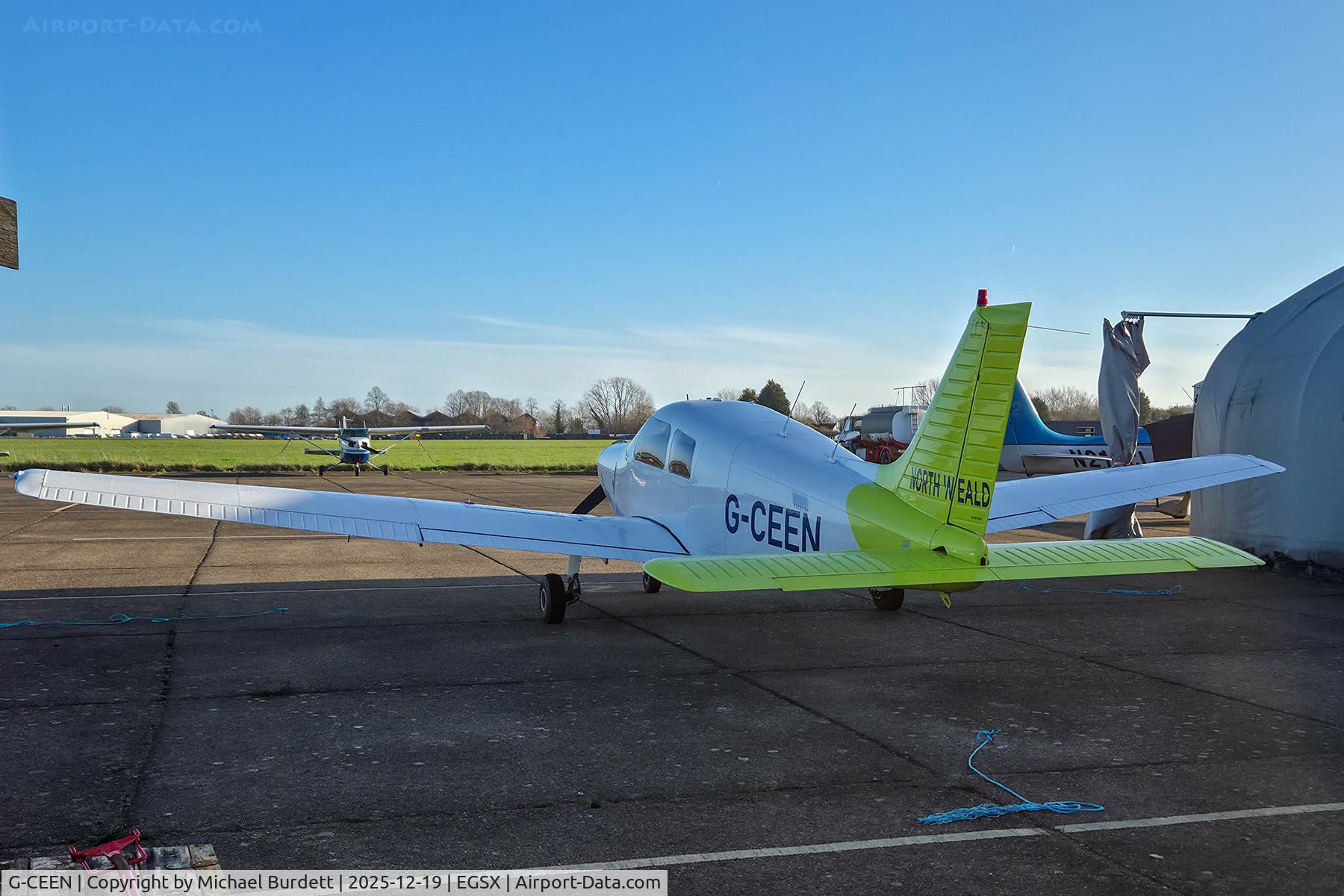 G-RUKN, 2010 Boeing 737-8AS C/N 38508, Freshly repainted