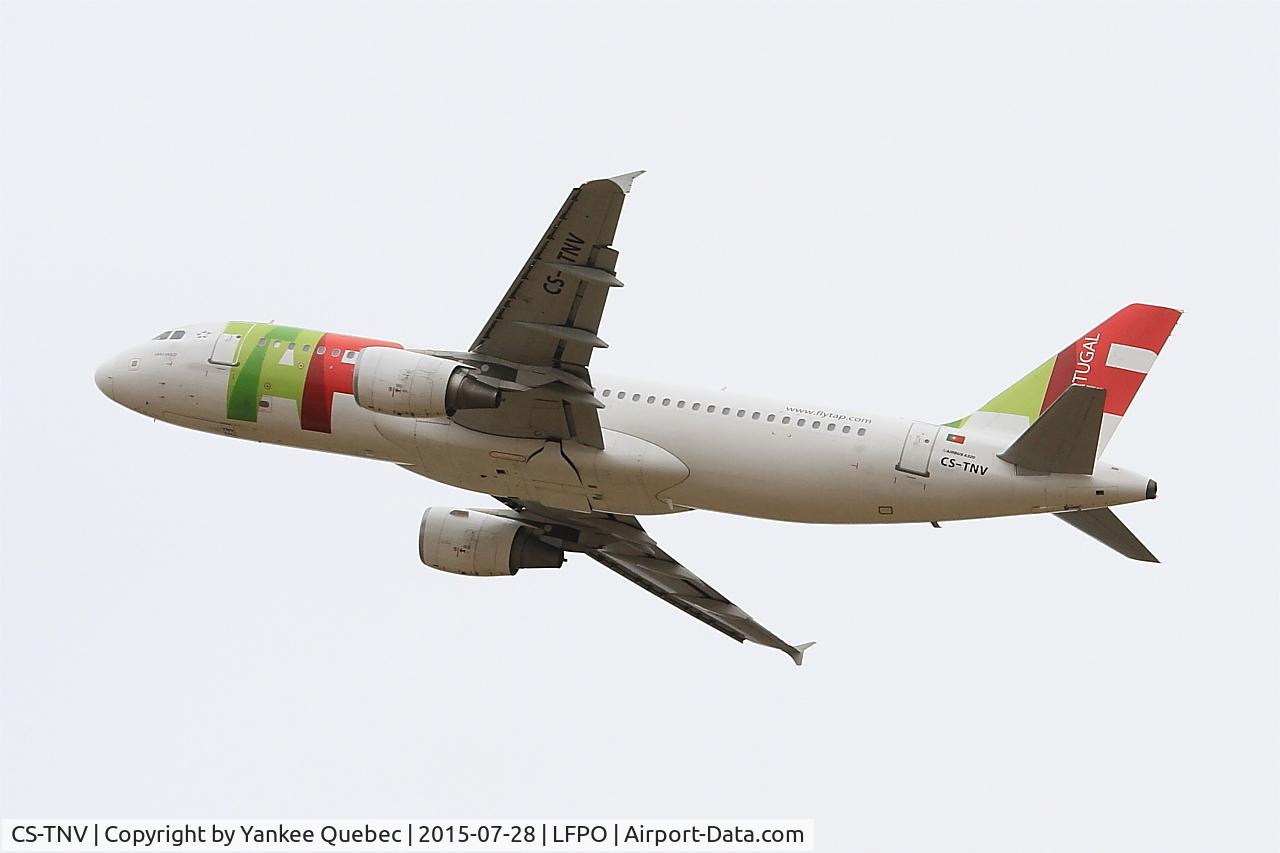 CS-TNV, 2009 Airbus A320-214 C/N 4143, Airbus A320-214, Climbing from rwy 24, Paris Orly airport (LFPO-ORY)