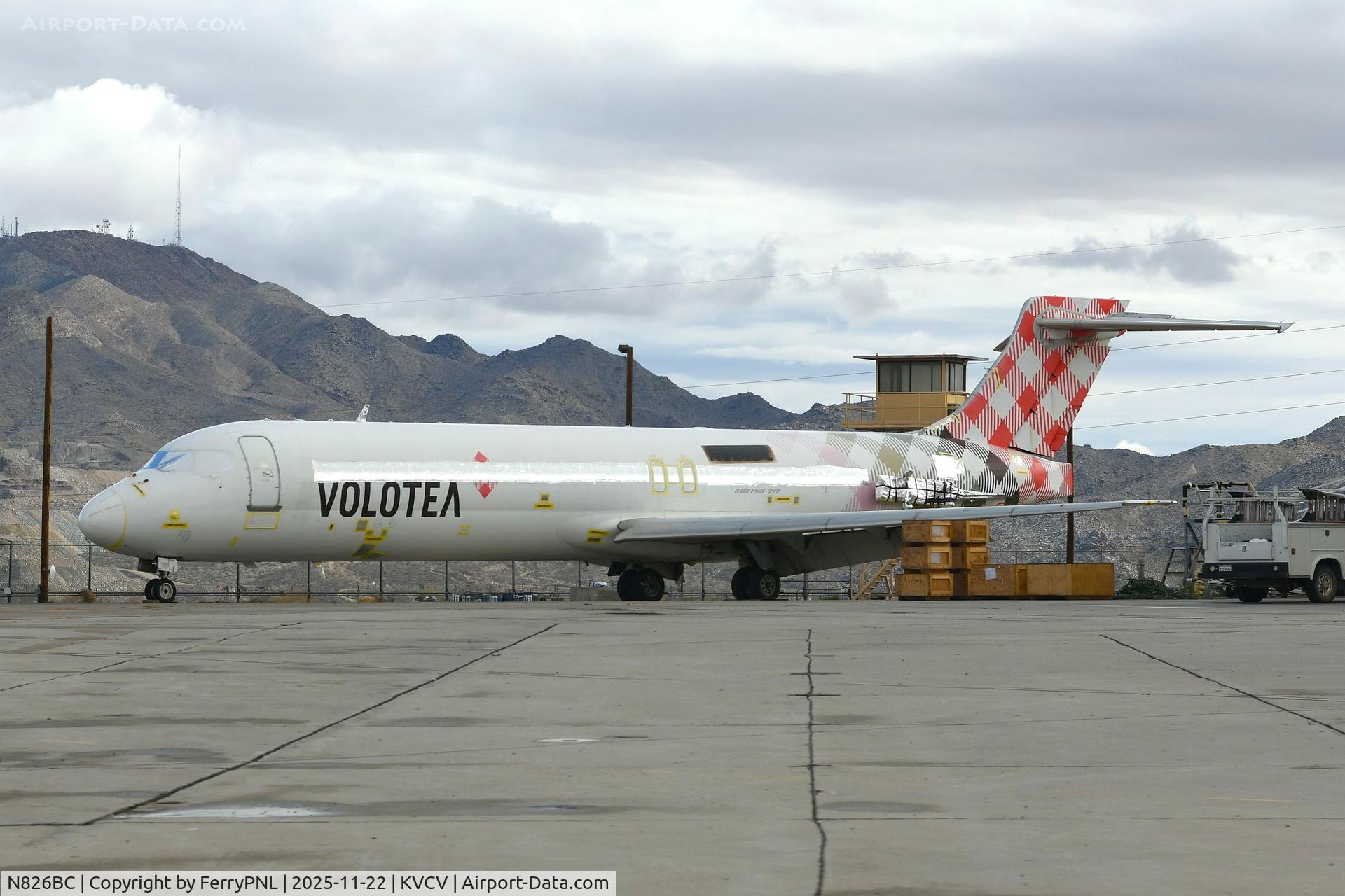N826BC, 2005 Boeing 717-2BL C/N 55183, Former Volotea B717 now registered to Hawaiian Airlines for the sole purpose of spare parts donor.