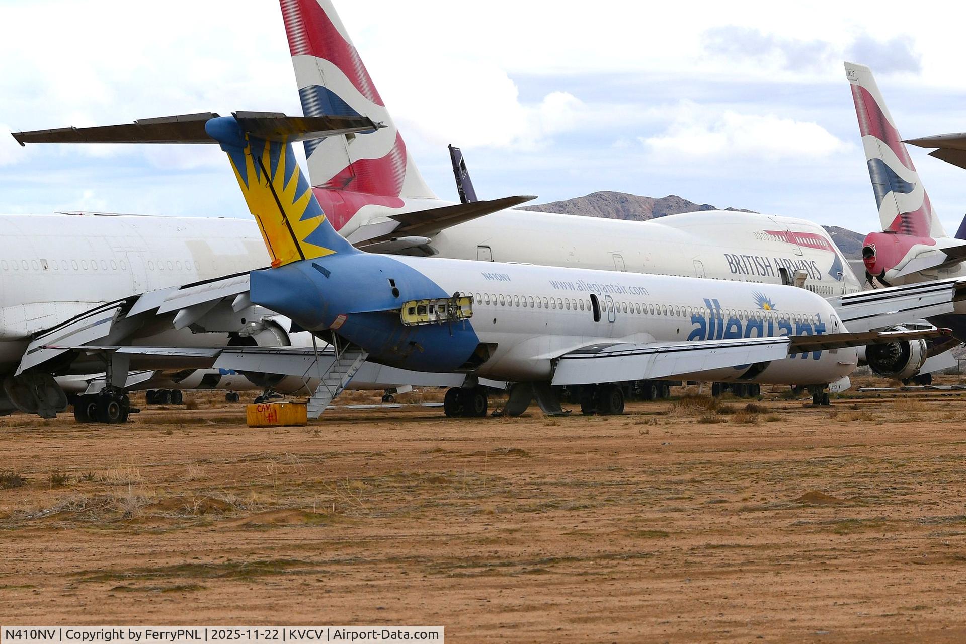 N410NV, 1992 McDonnell Douglas MD-83 (DC-9-83) C/N 49965, Allegiant MD83