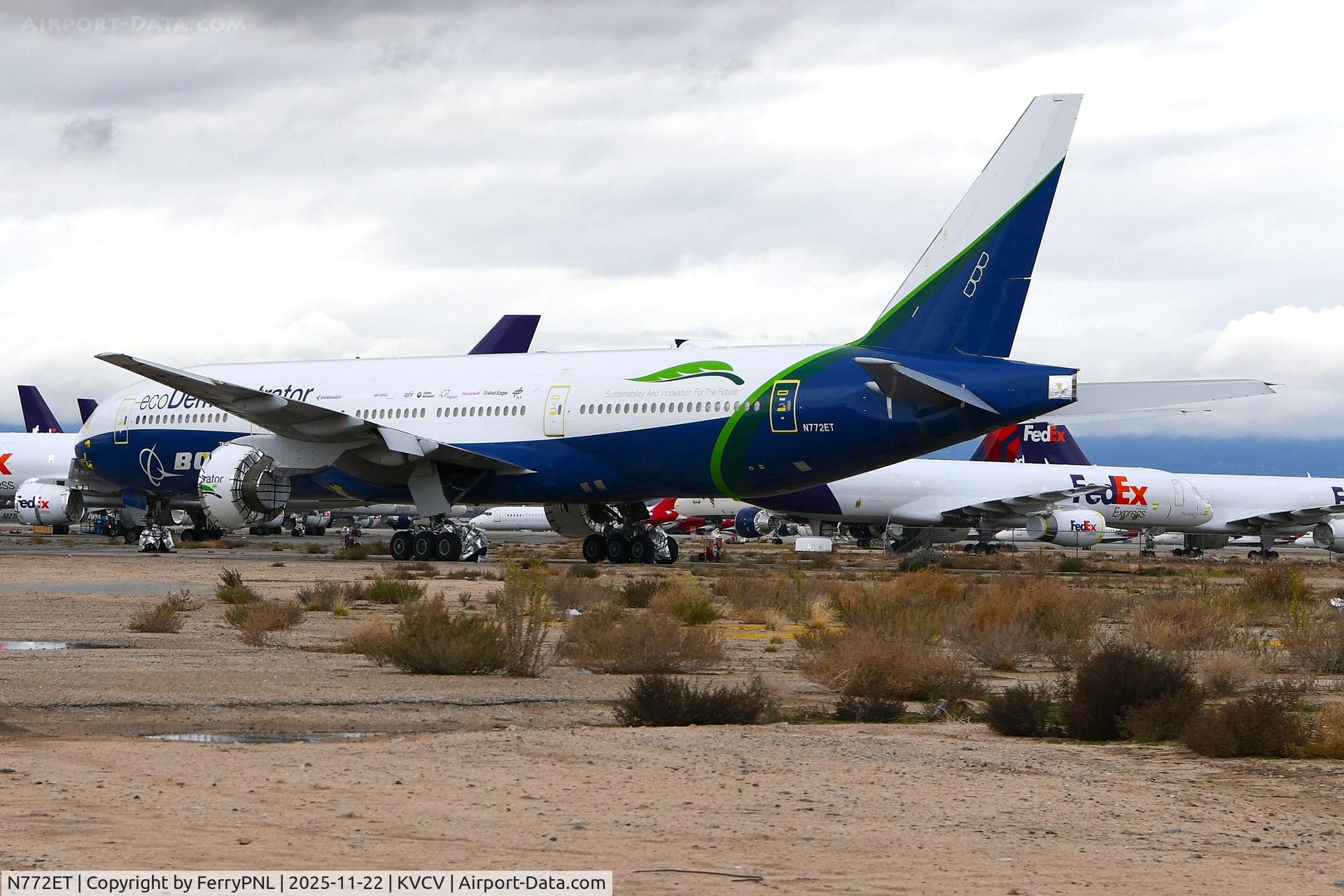 N772ET, 2001 Boeing 777-2J6 C/N 29747, Boeing Eco Demonstrator stored