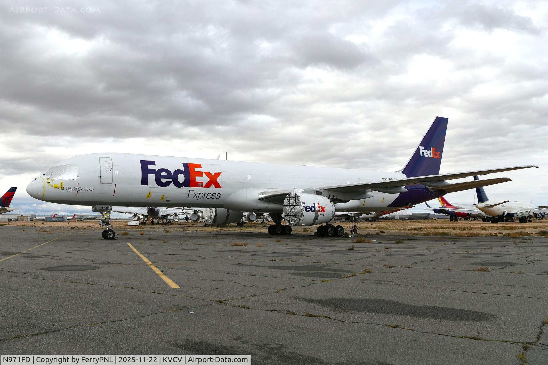 N971FD, 1995 Boeing 757-28A C/N 26277, Fedex B752F