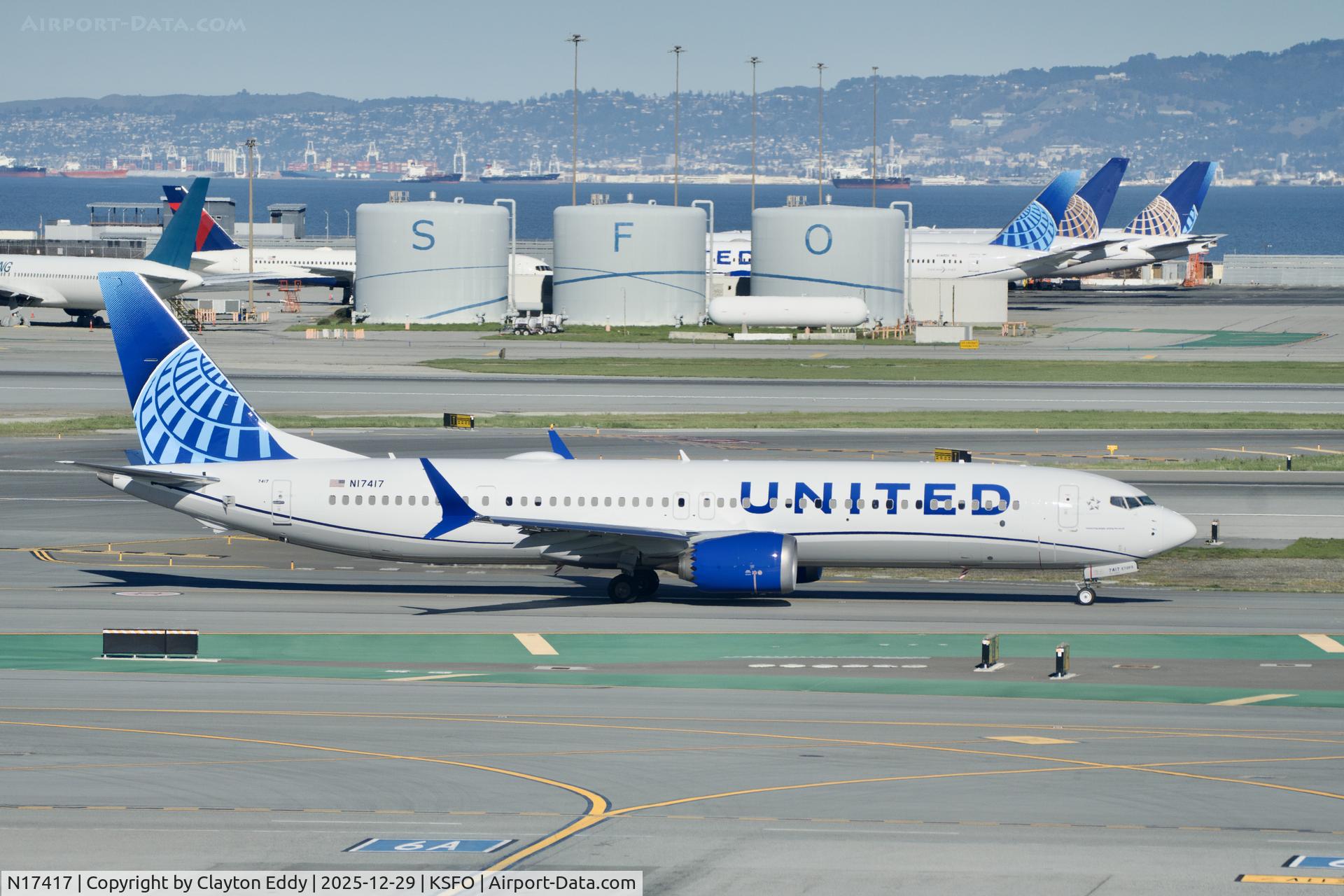 N17417, 2025 Boeing 737 MAX 9 C/N 64448, SFO 2025