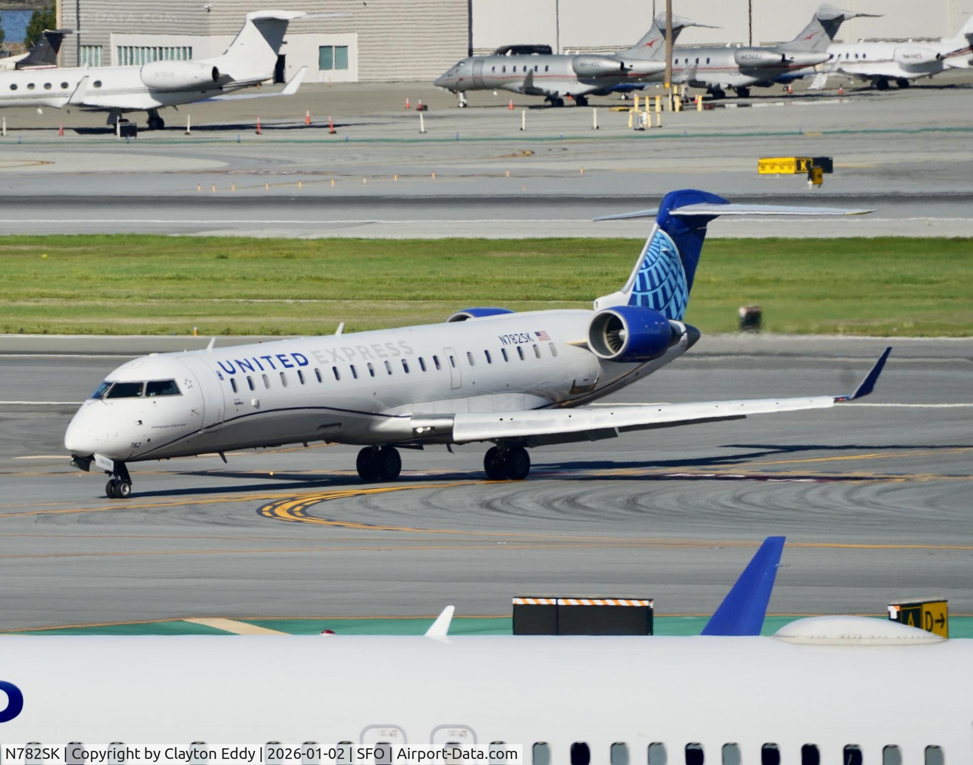 N782SK, Bombardier CRJ-701ER (CL-600-2C10) Regional Jet C/N 10278, SFO 2026