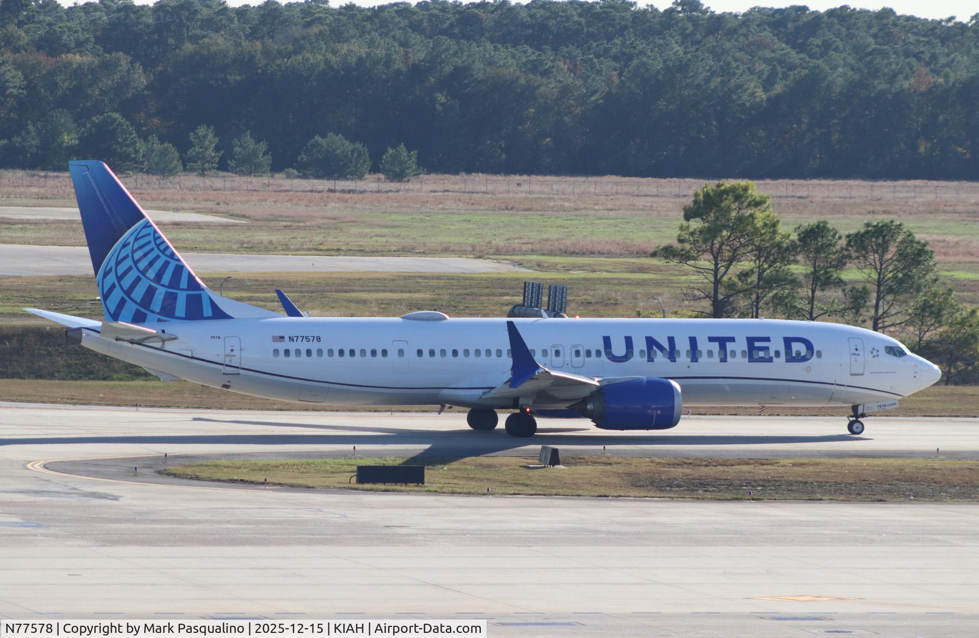 N77578, 2023 Boeing 737-9 MAX C/N 67613, Boeing 737-9 MAX