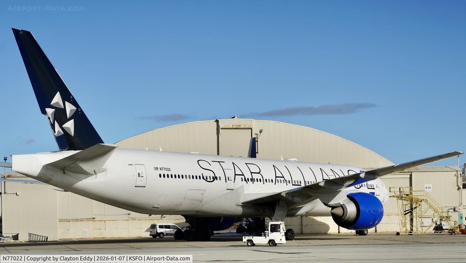 N77022, 2010 Boeing 777-224 C/N 39777, SFO 2026