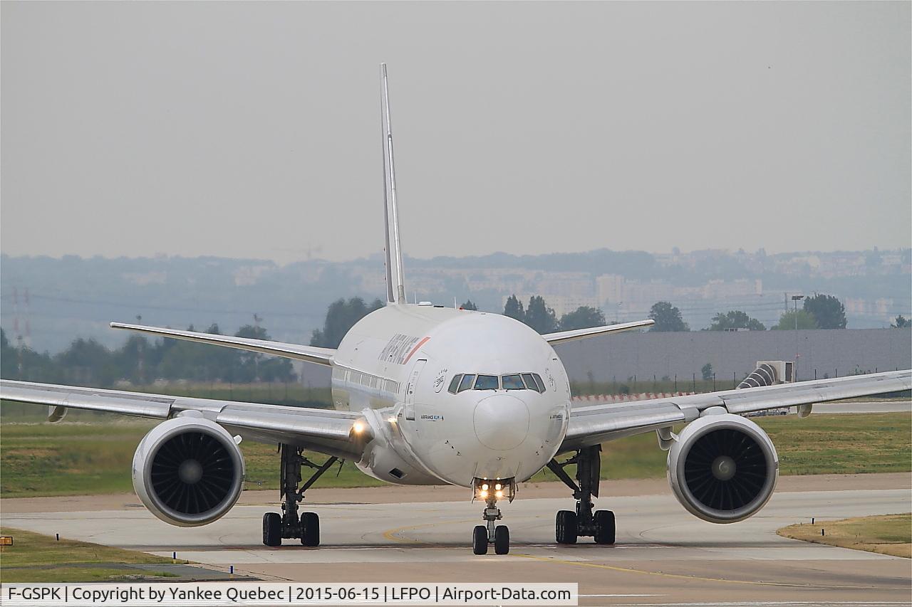 F-GSPK, 2000 Boeing 777-228/ER C/N 29010, Boeing 777-228 (ER), Holding point rwy 08, Paris-Orly airport (LFPO-ORY)