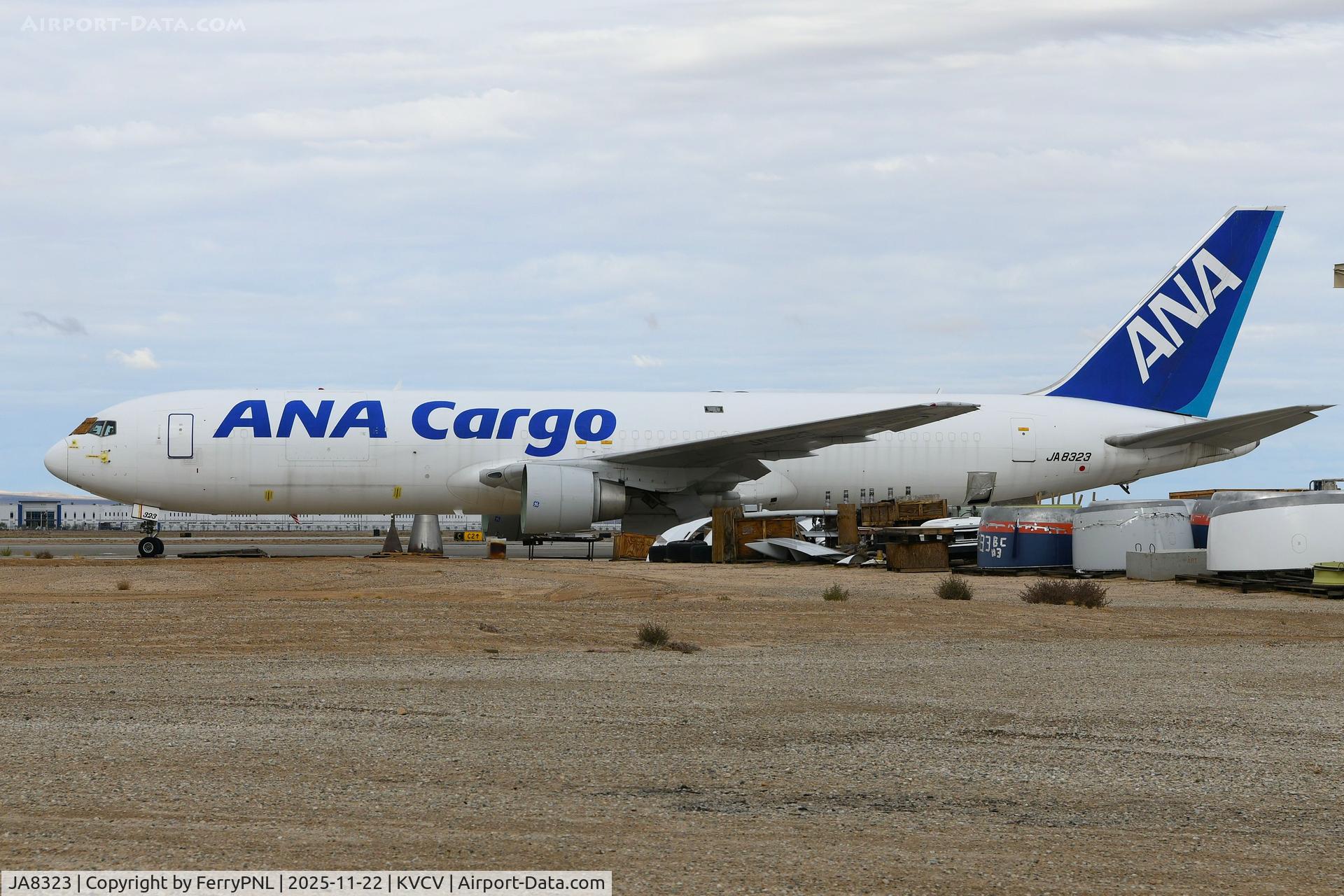 JA8323, 1992 Boeing 767-381/ER C/N 25654, ANA Cargo B763F in Victorville