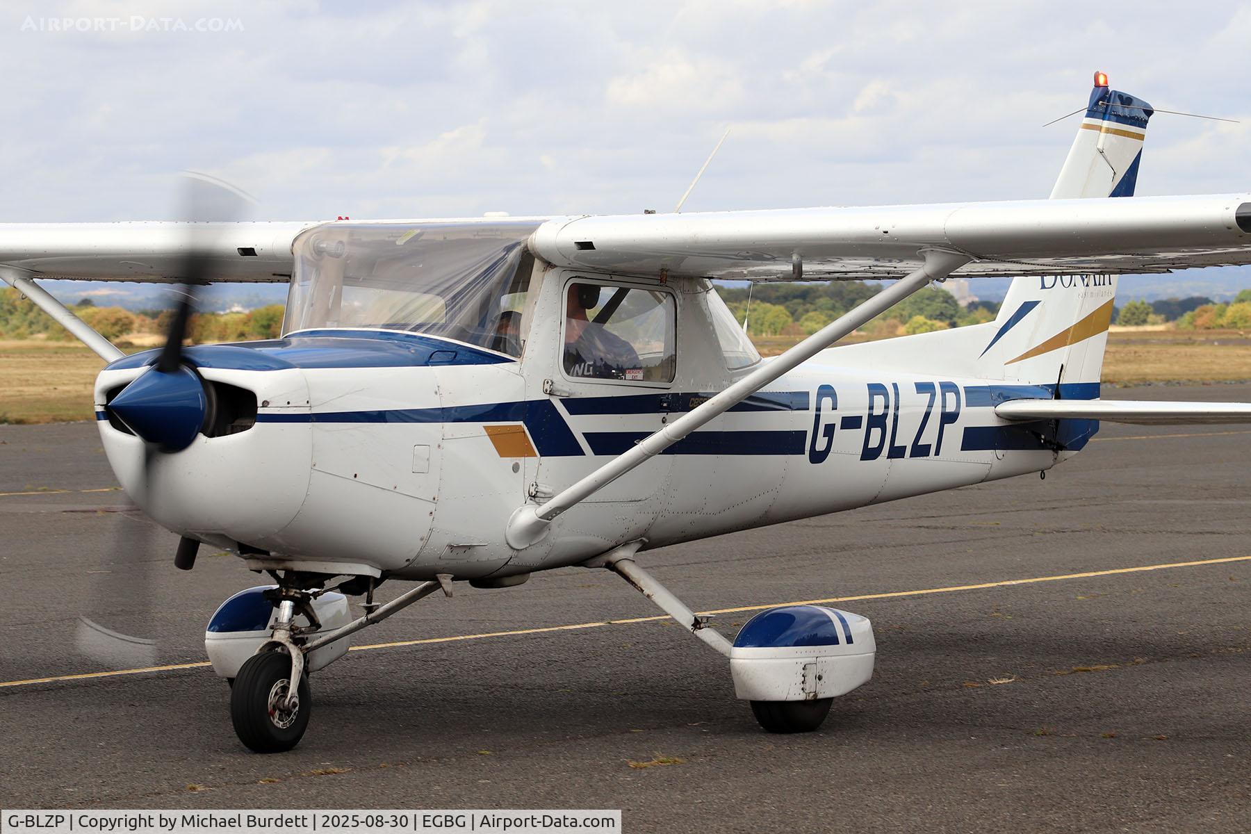 G-BLZP, 1985 Reims Cessna F152 C/N 1959, Arriving