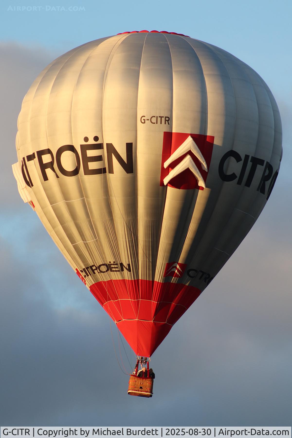 G-CITR, 2002 Cameron Balloons Z-105 C/N 10278, Chatsworth House