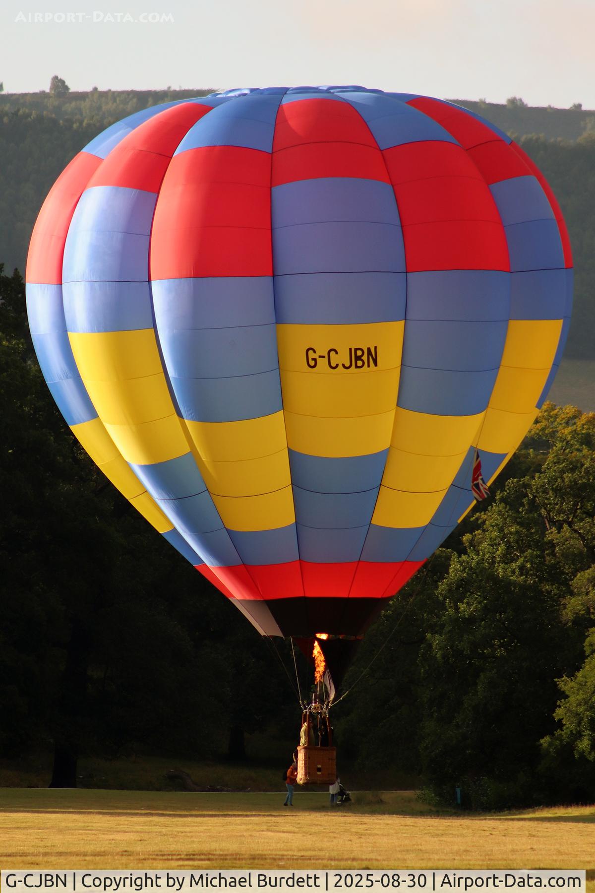 G-OMIB, 2022 Diamond Character -48 C/N DB-SN-005, Chatsworth House